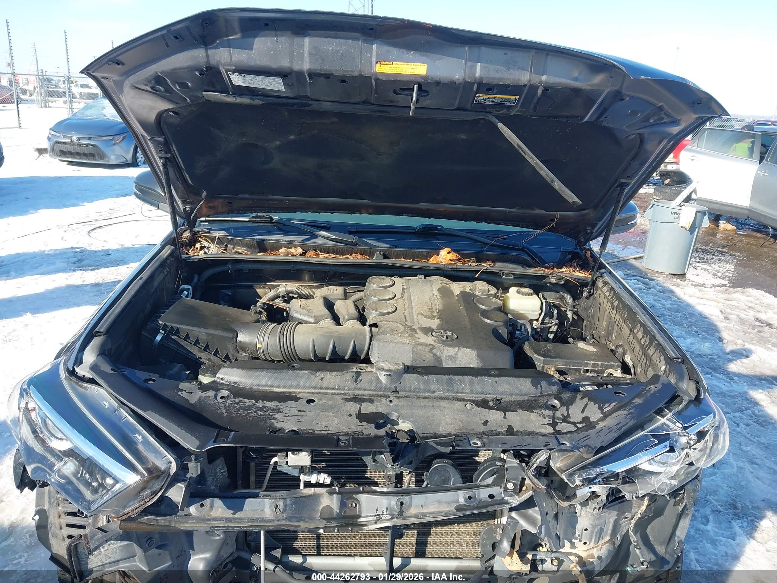 TOYOTA 4RUNNER image 10