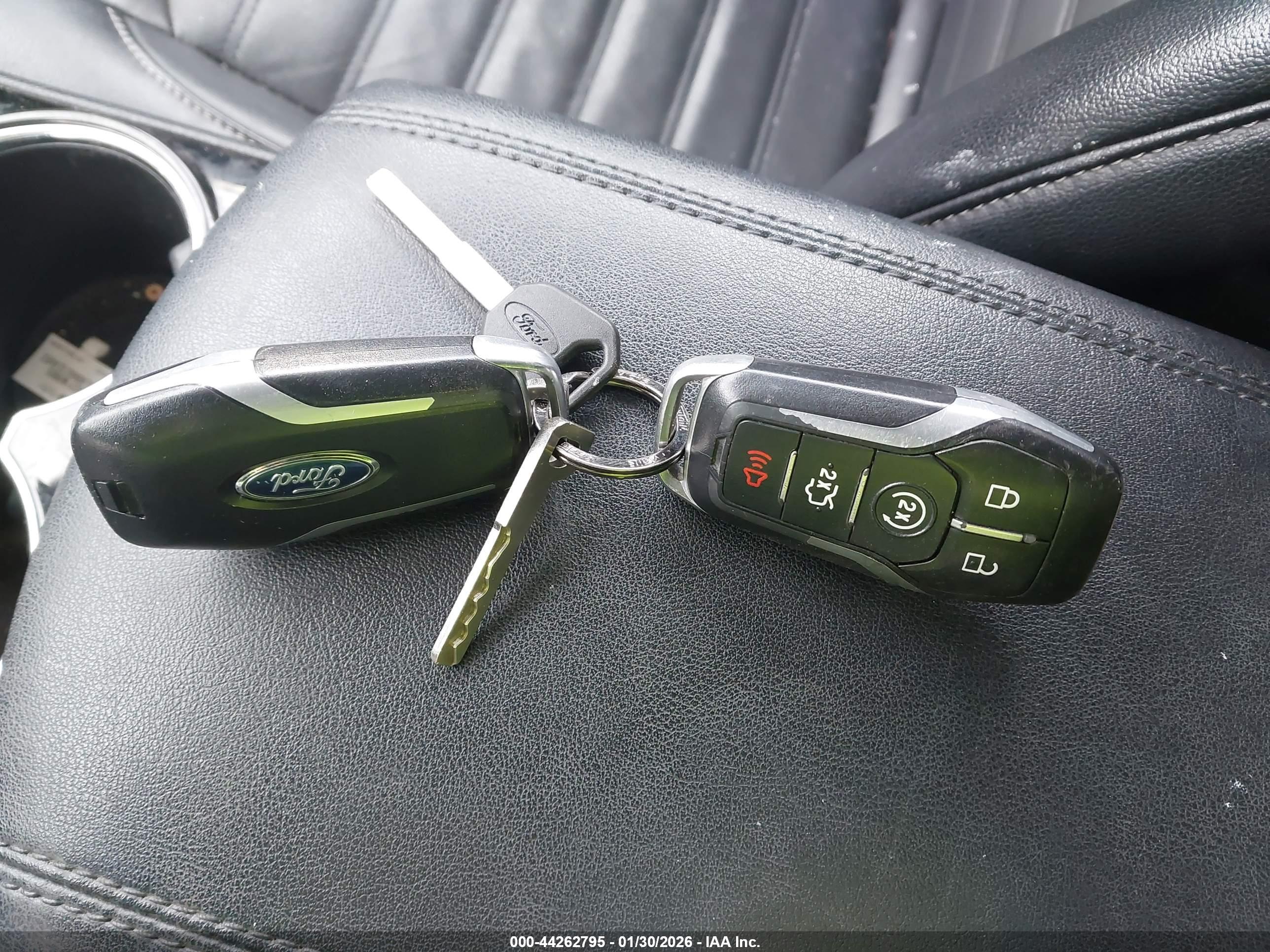 FORD EDGE image 11