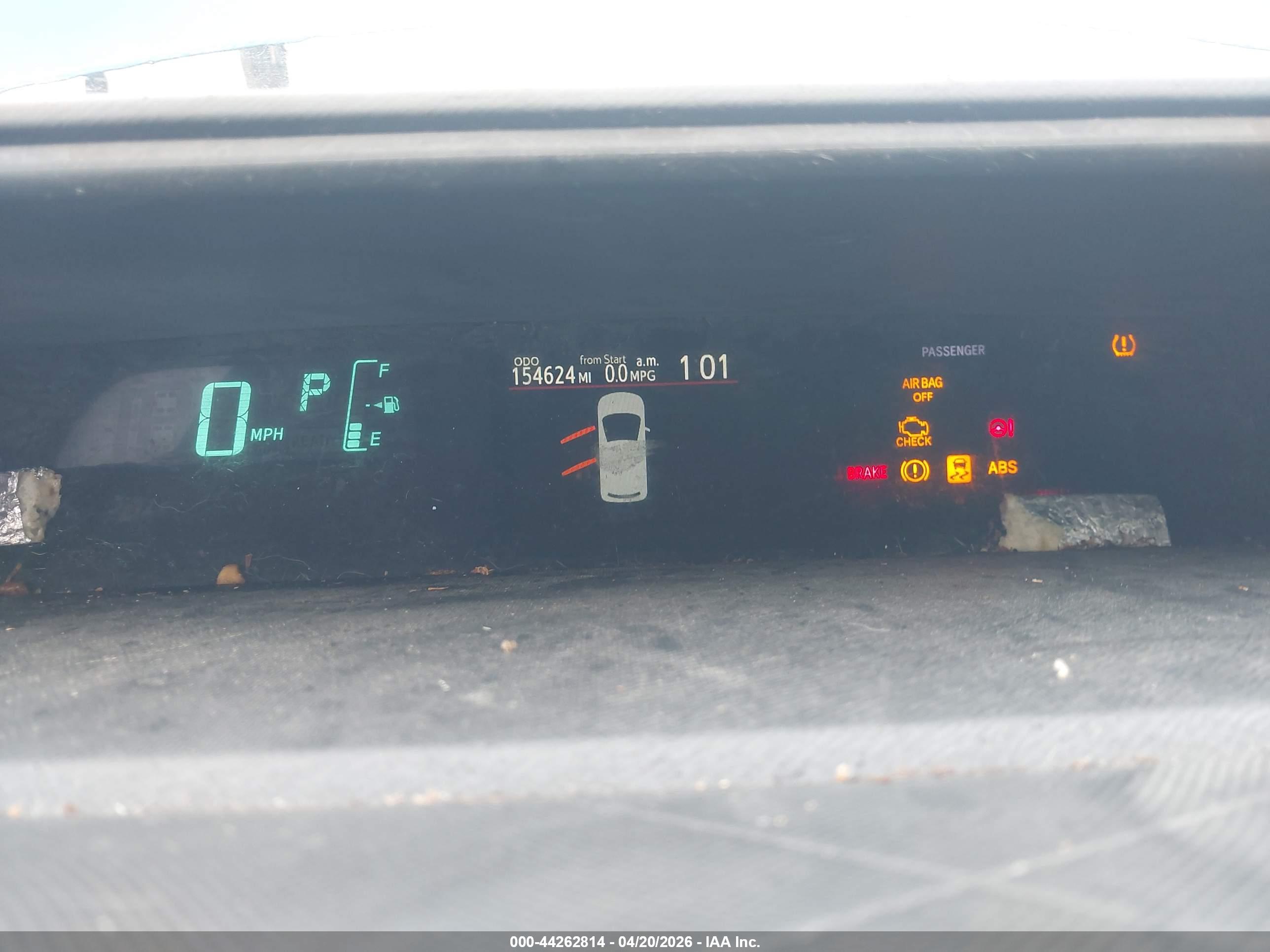 TOYOTA PRIUS image 7
