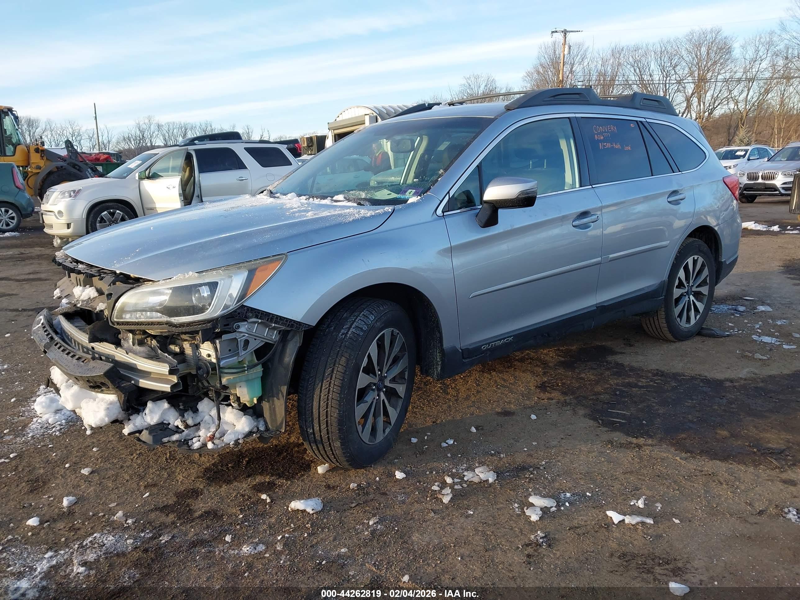 SUBARU OUTBACK image 2
