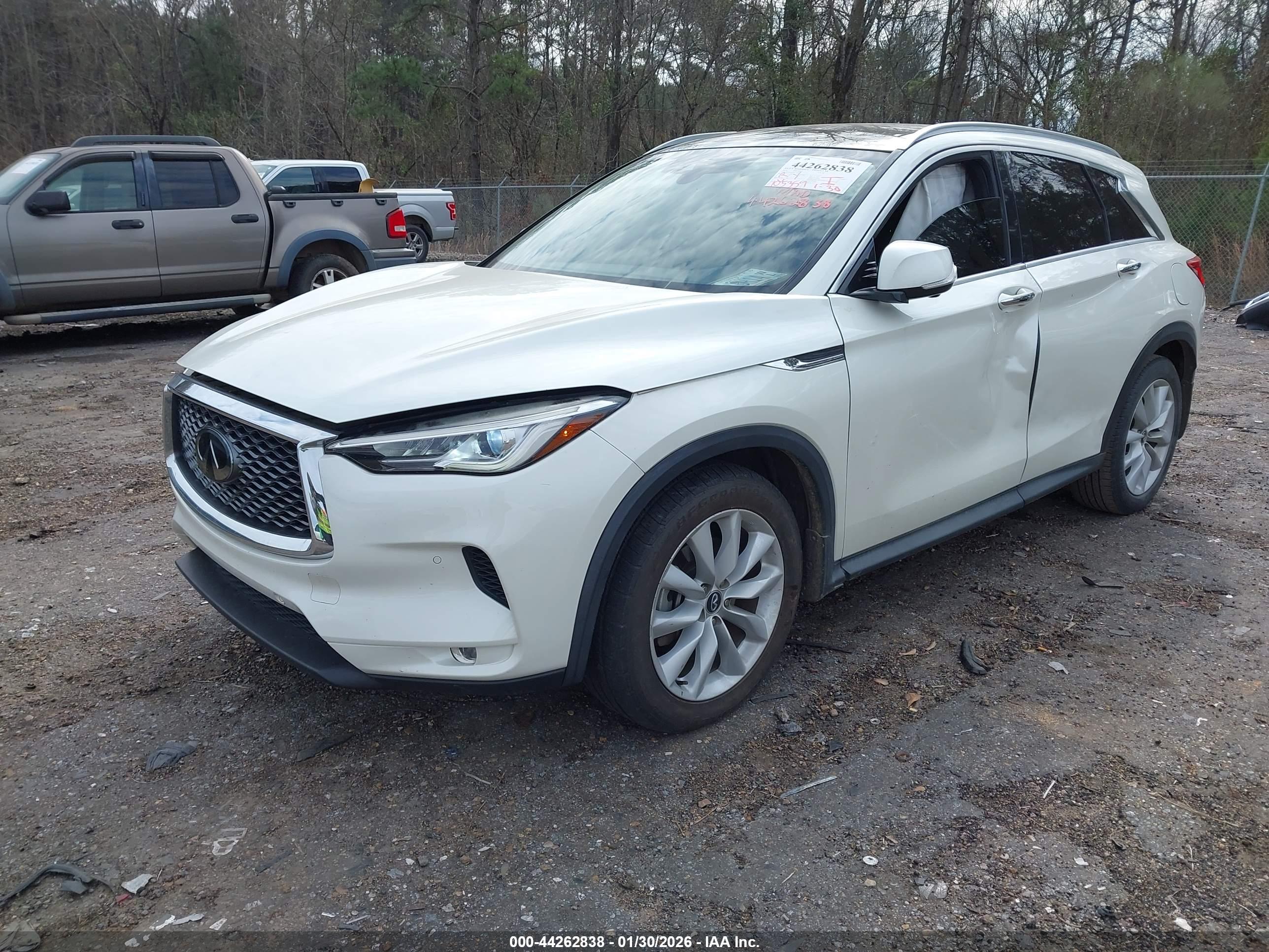 INFINITI QX50 image 2