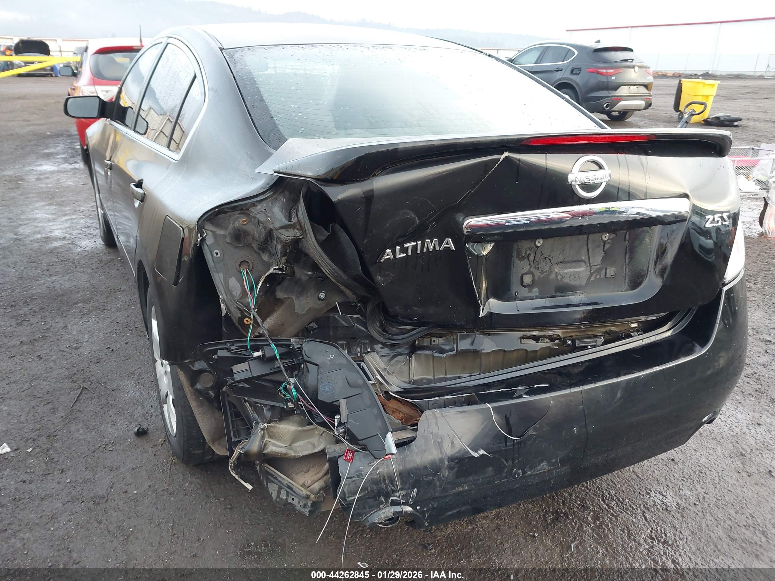 NISSAN ALTIMA image 6