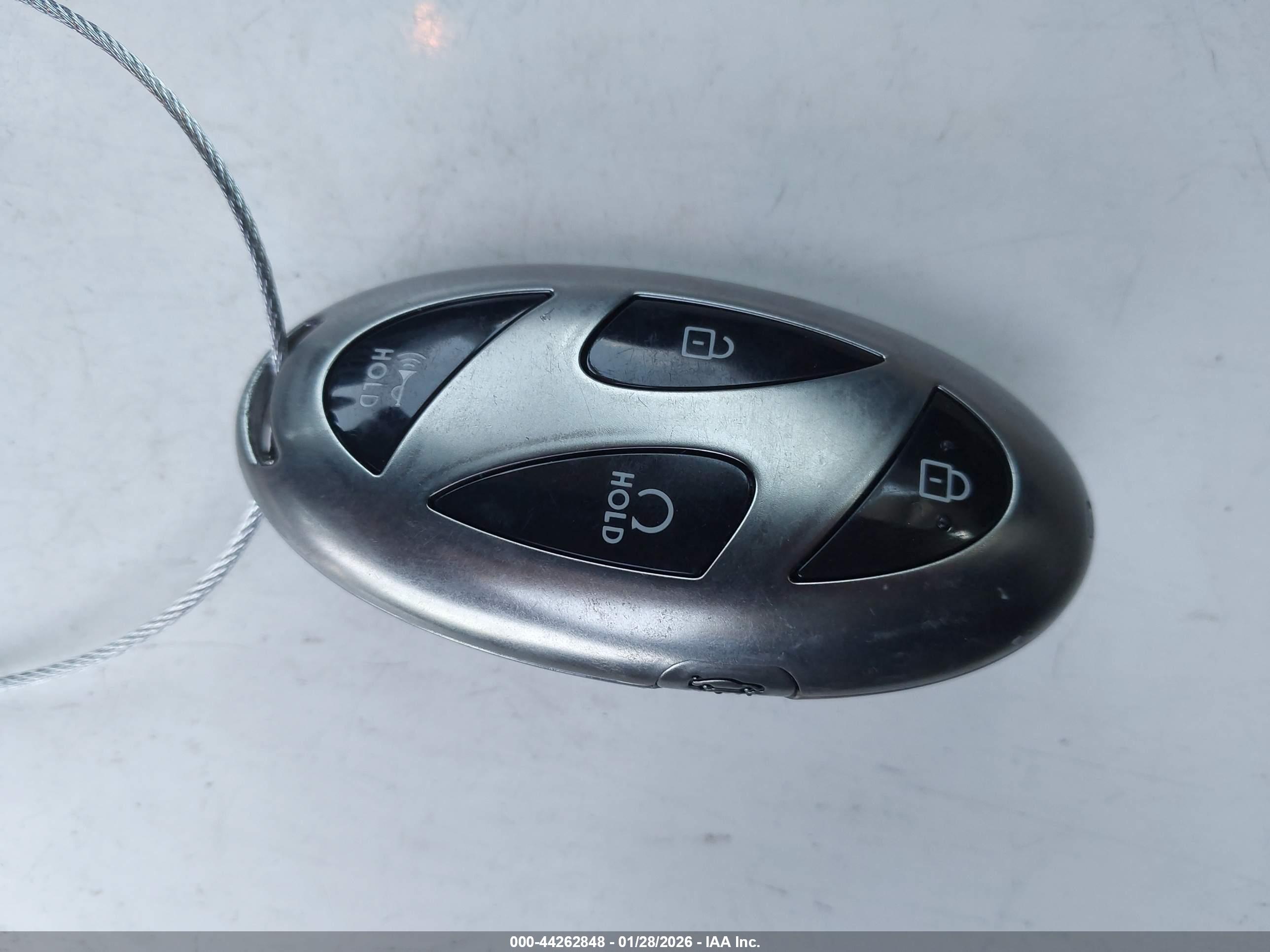 HYUNDAI SONATA image 11