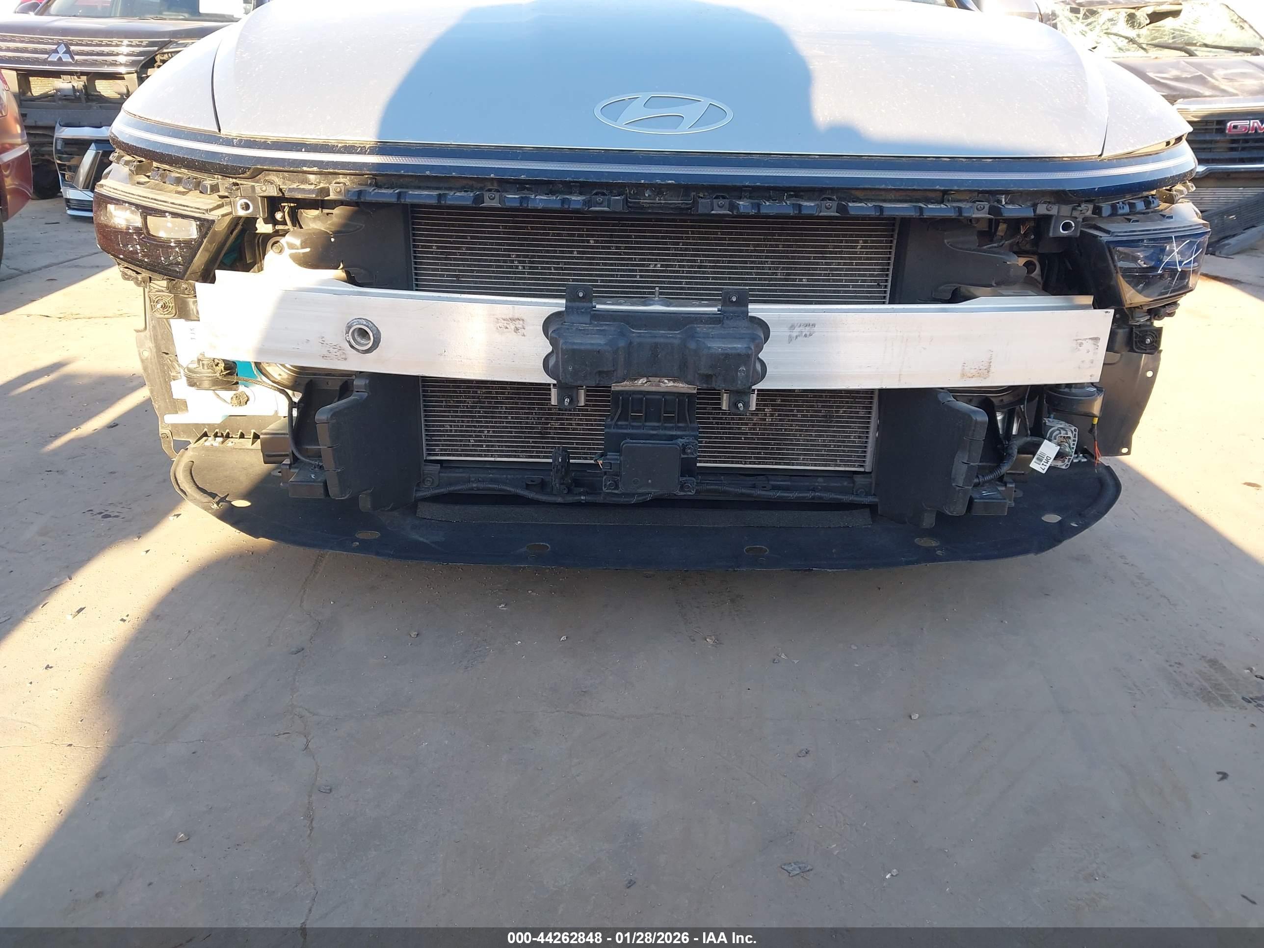 HYUNDAI SONATA image 6