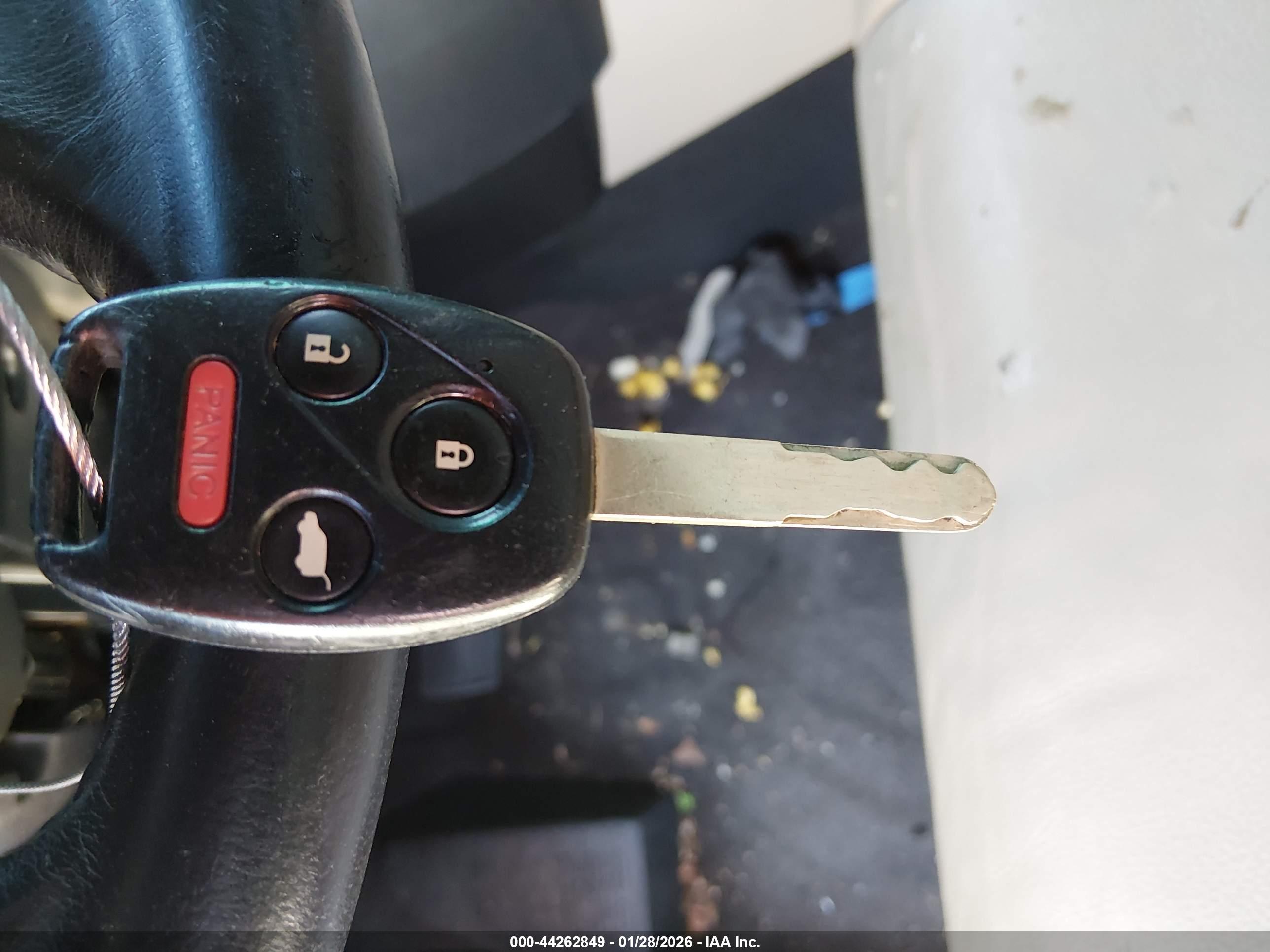 HONDA PILOT image 11