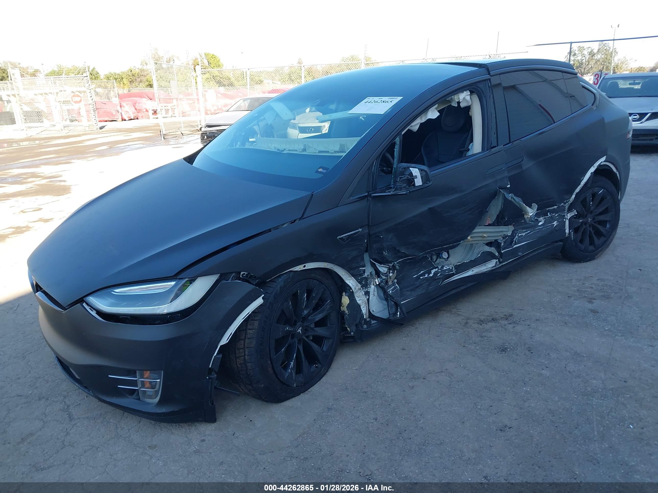 TESLA MODEL image 6