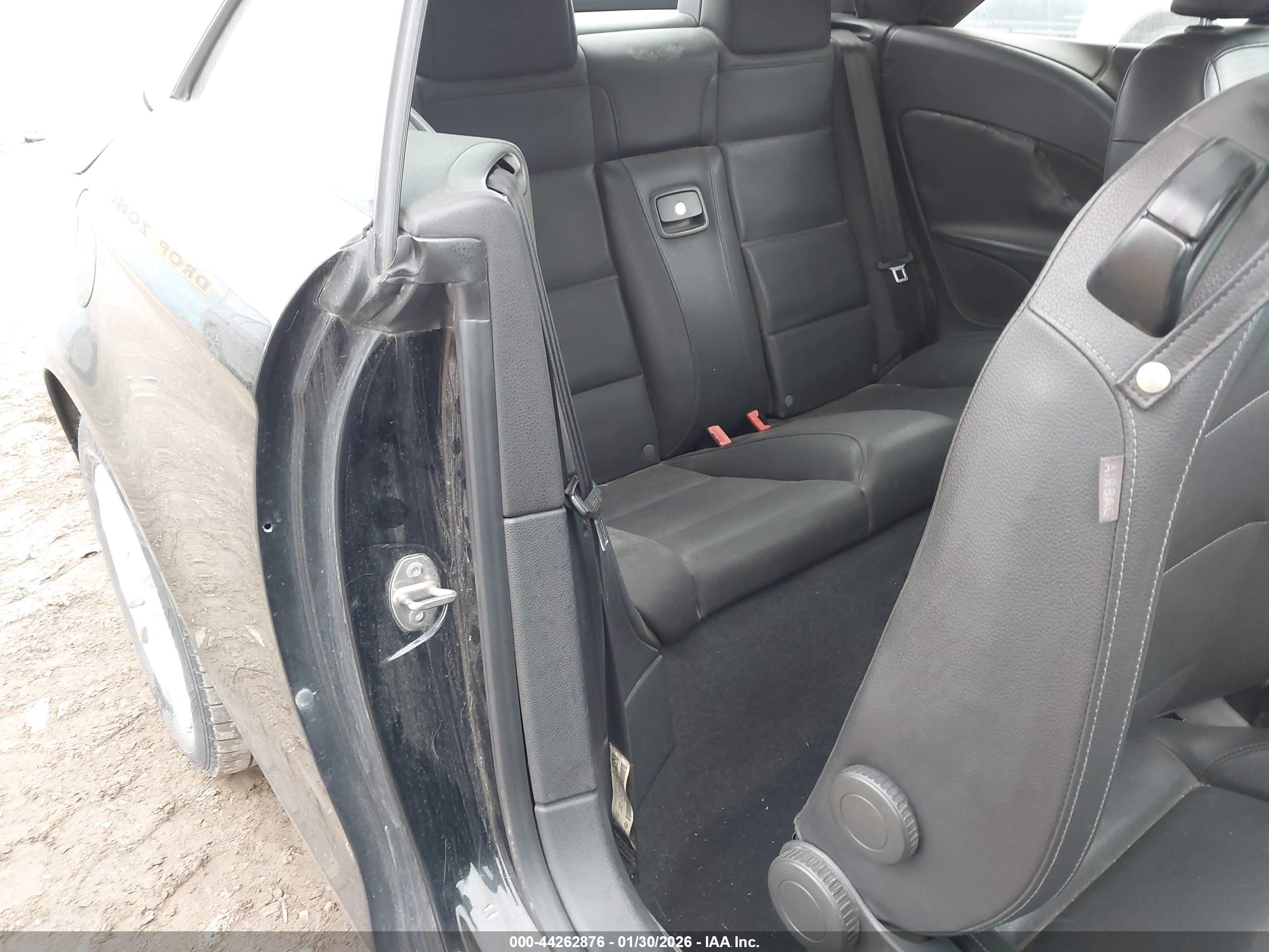VOLKSWAGEN EOS image 8