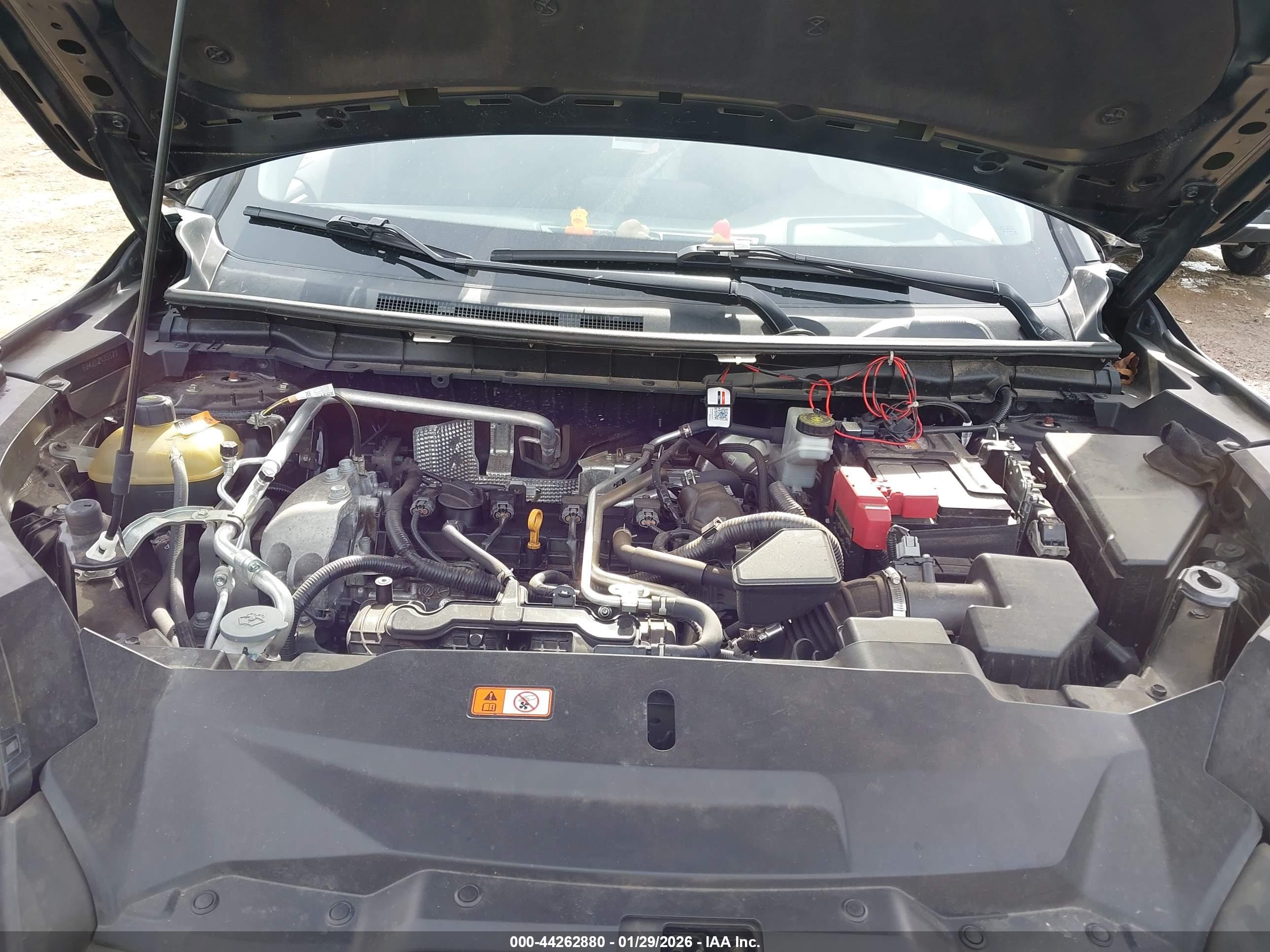 MITSUBISHI OUTLANDER image 10