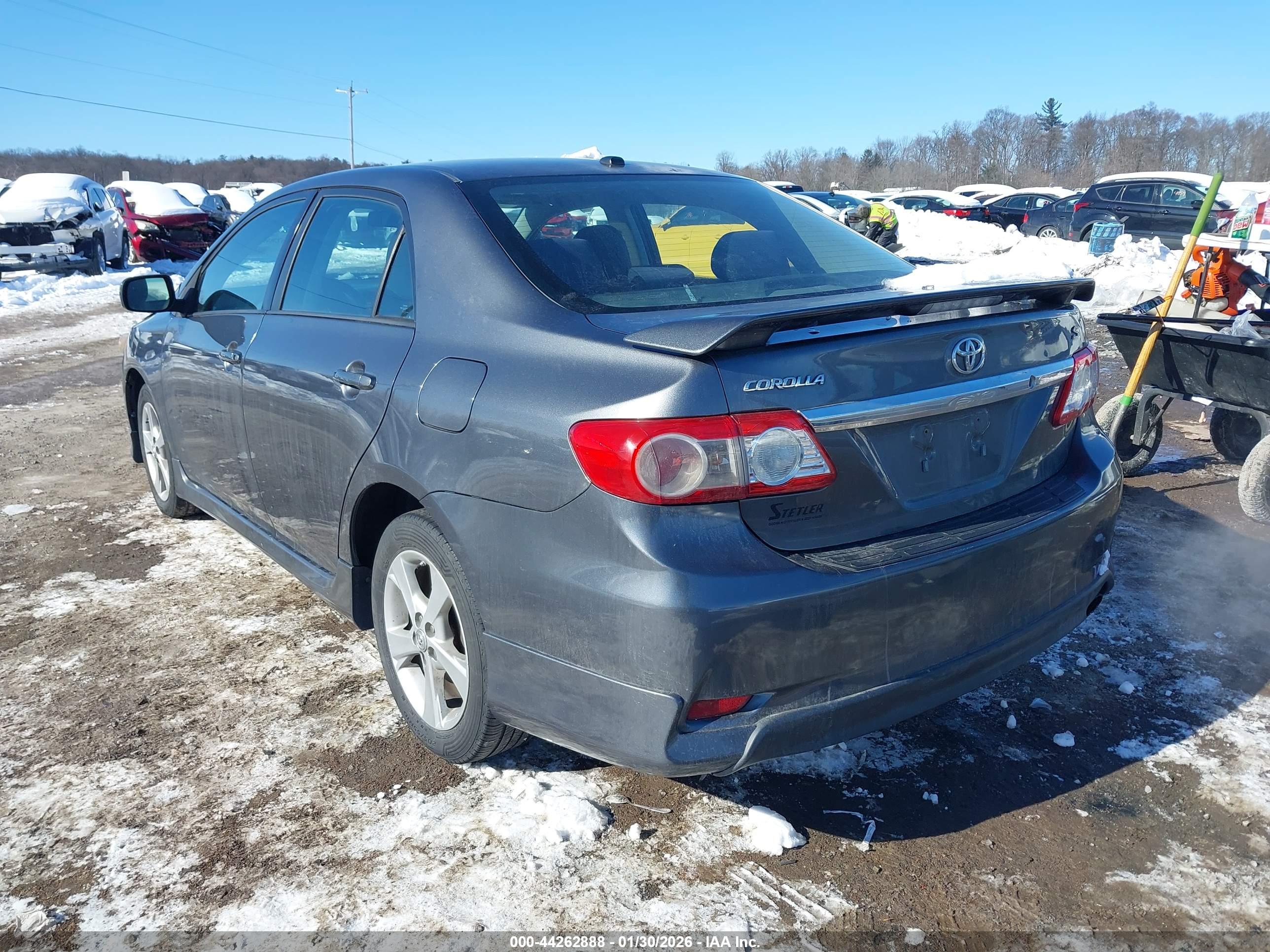TOYOTA COROLLA image 3