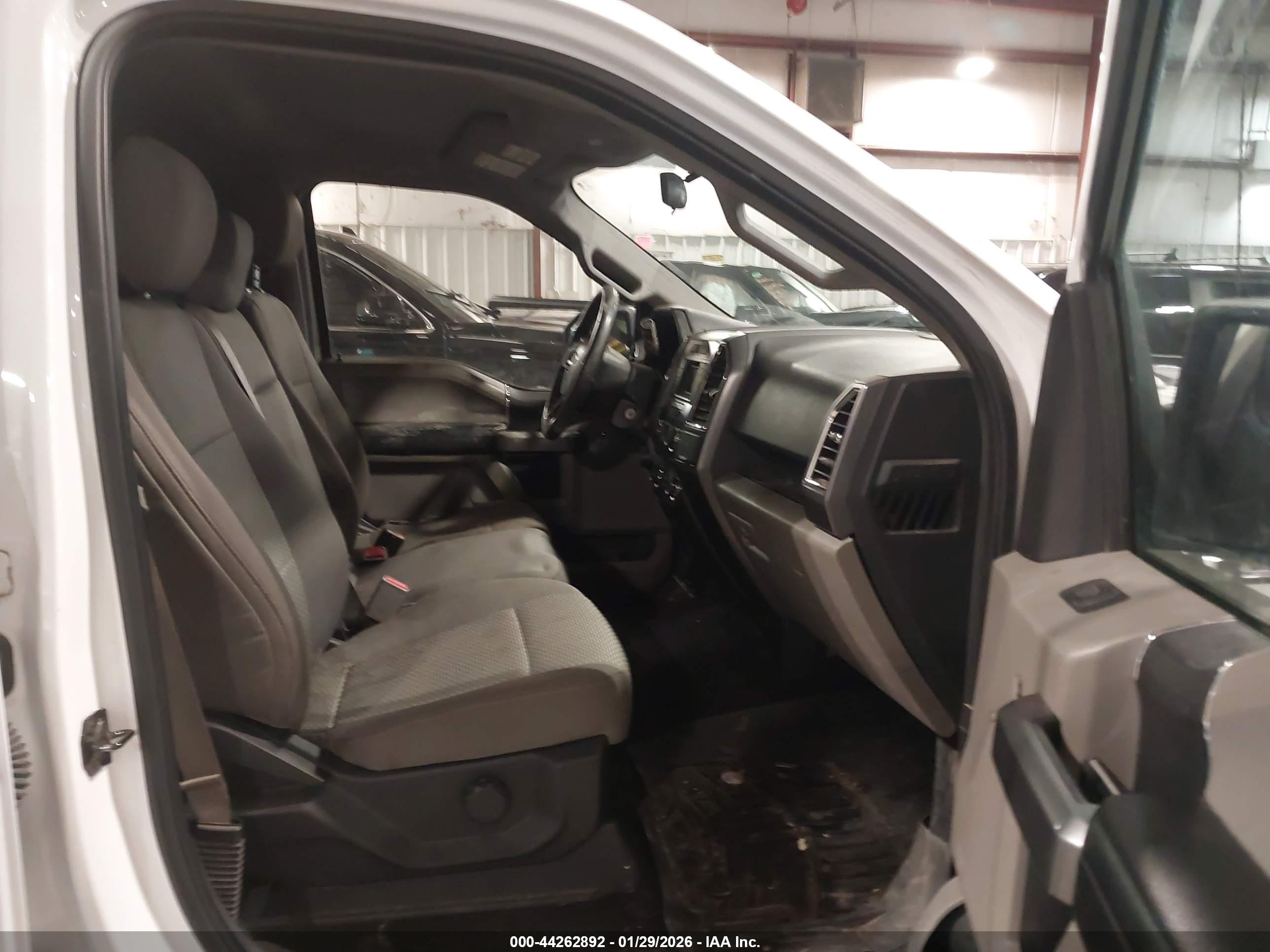 FORD F-150 image 5
