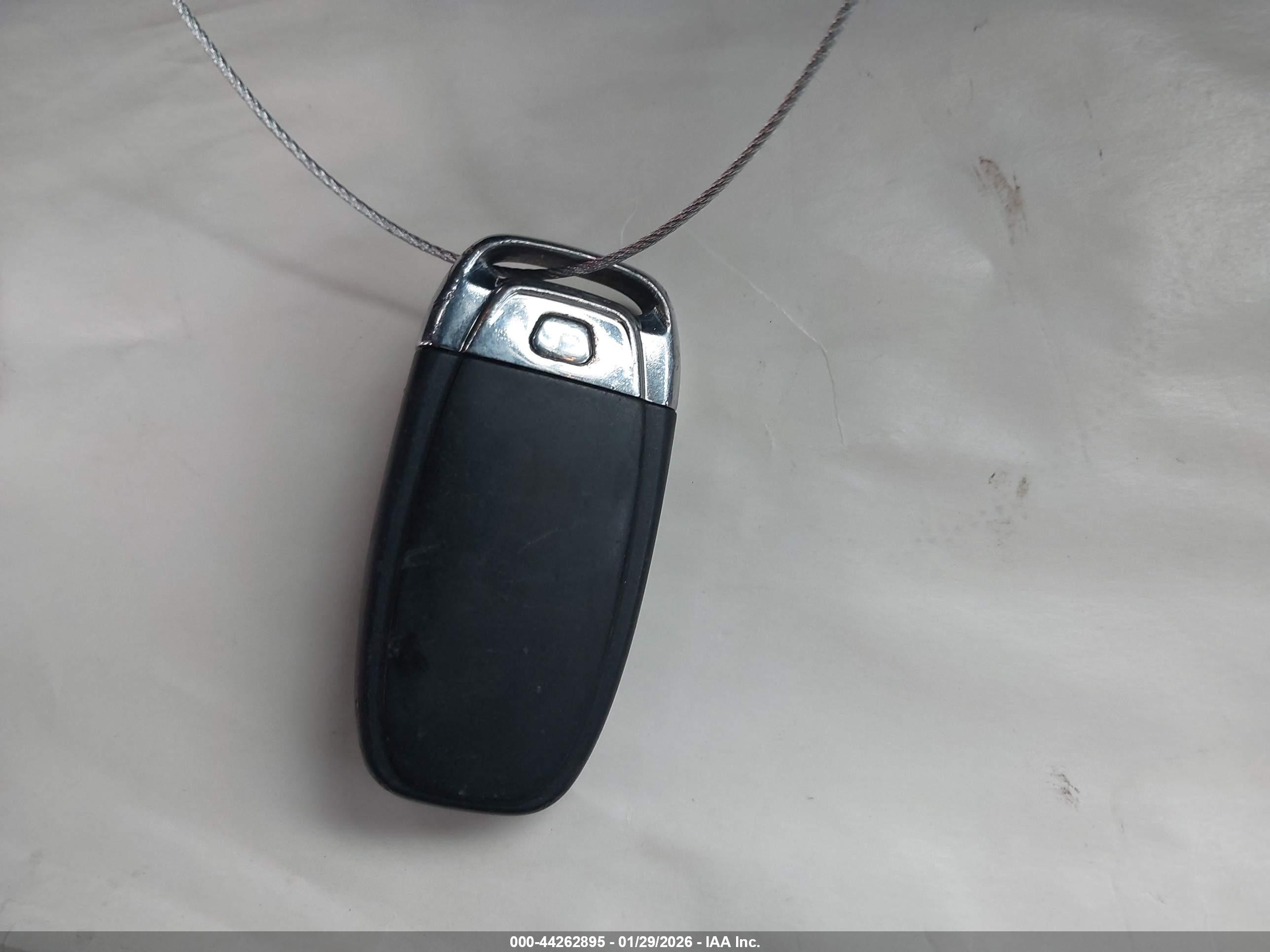 AUDI A4 image 11