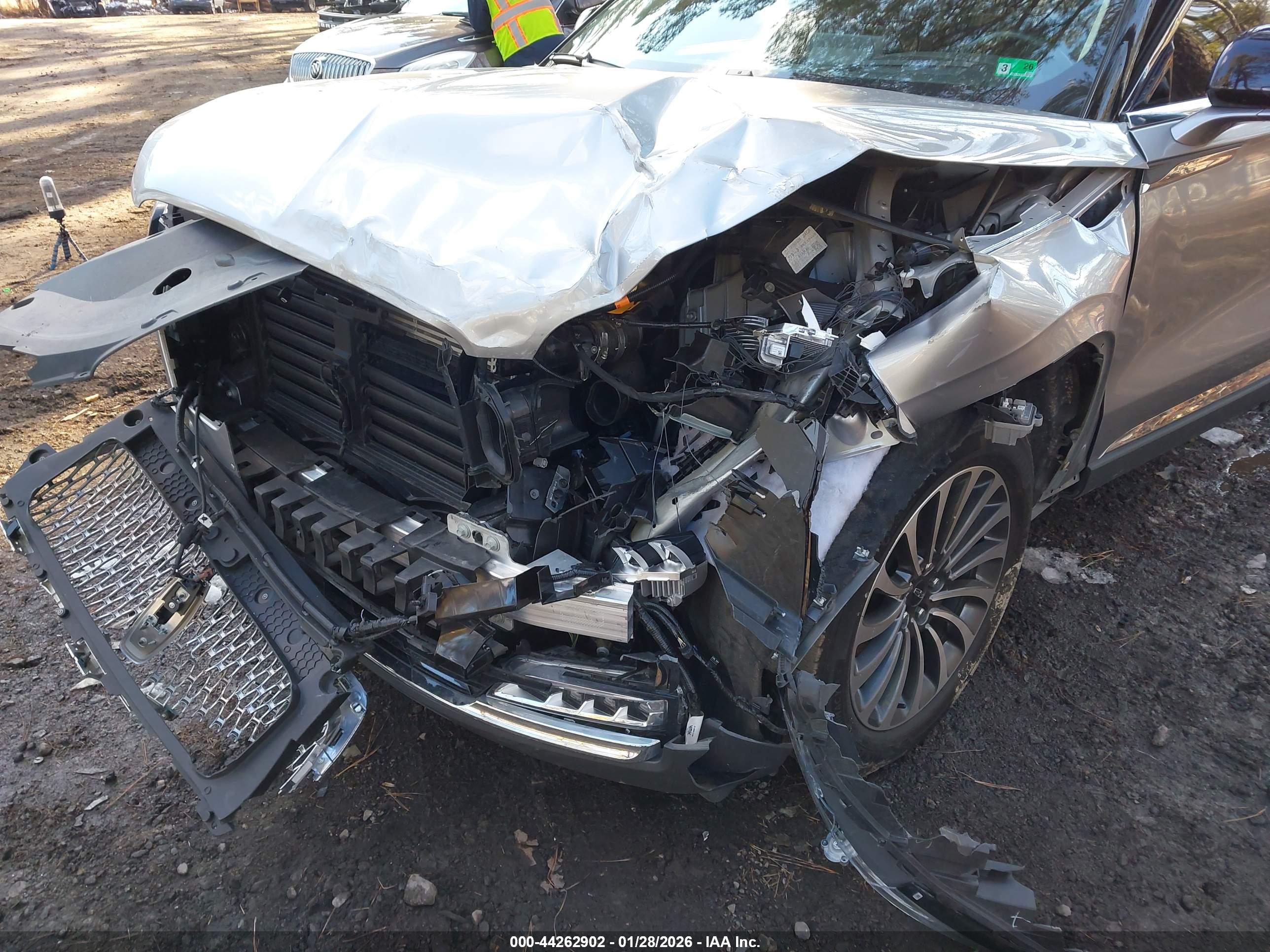 LINCOLN AVIATOR image 6