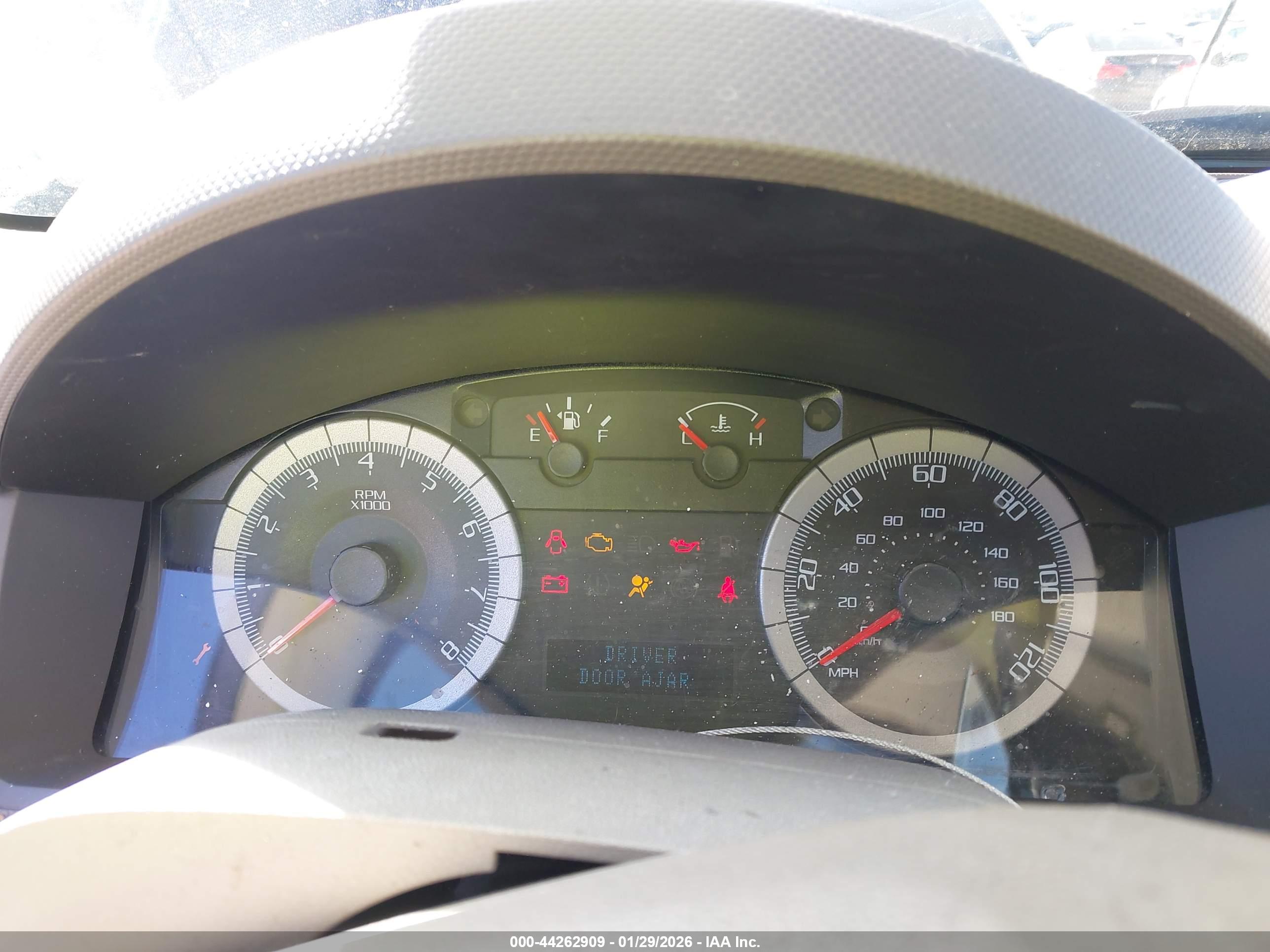 FORD ESCAPE image 7