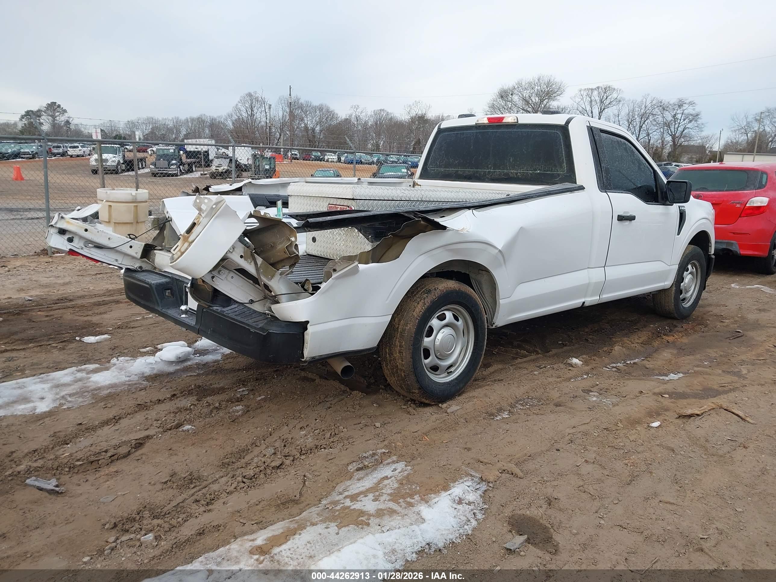 FORD F-150 image 4