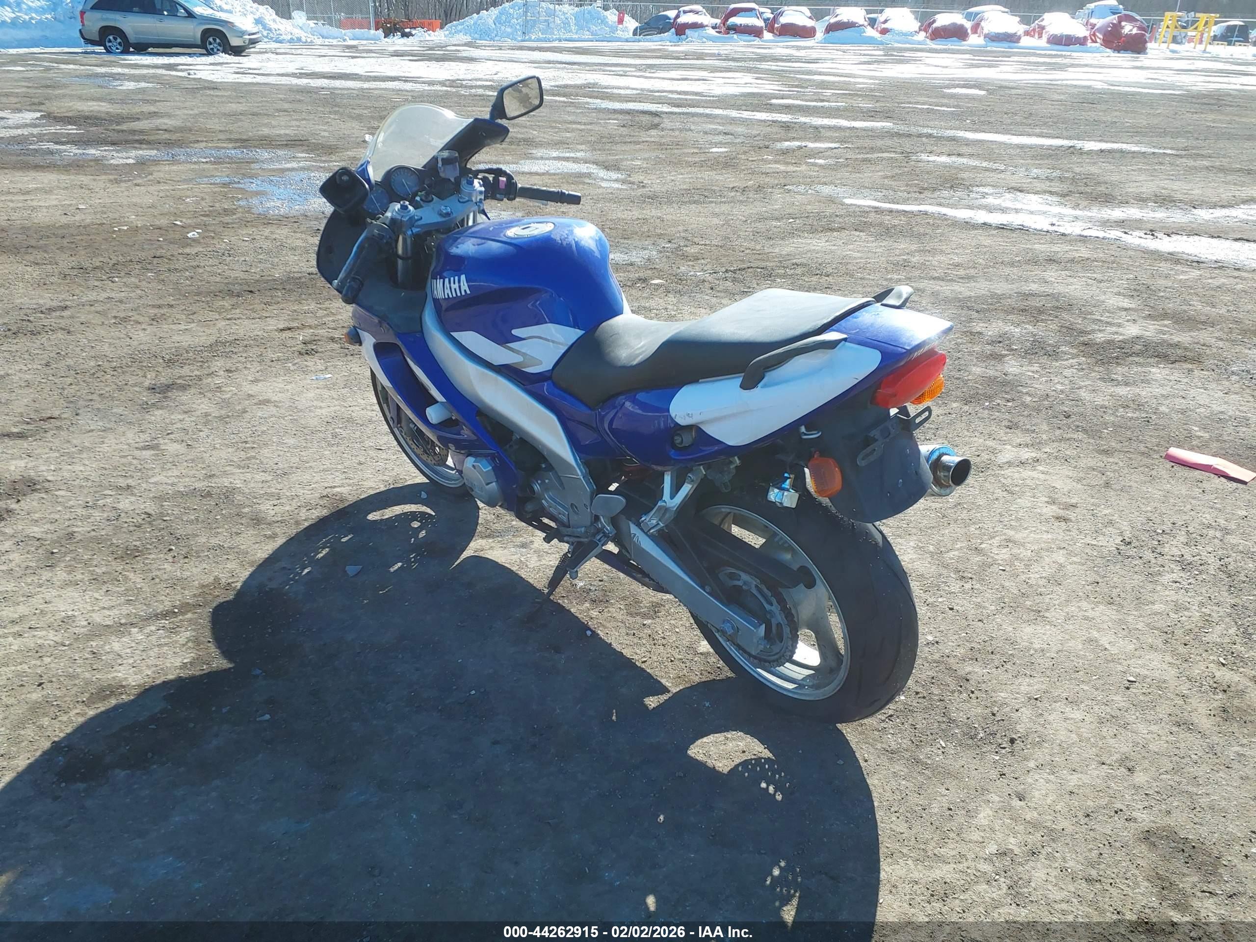 YAMAHA YZF600 image 3