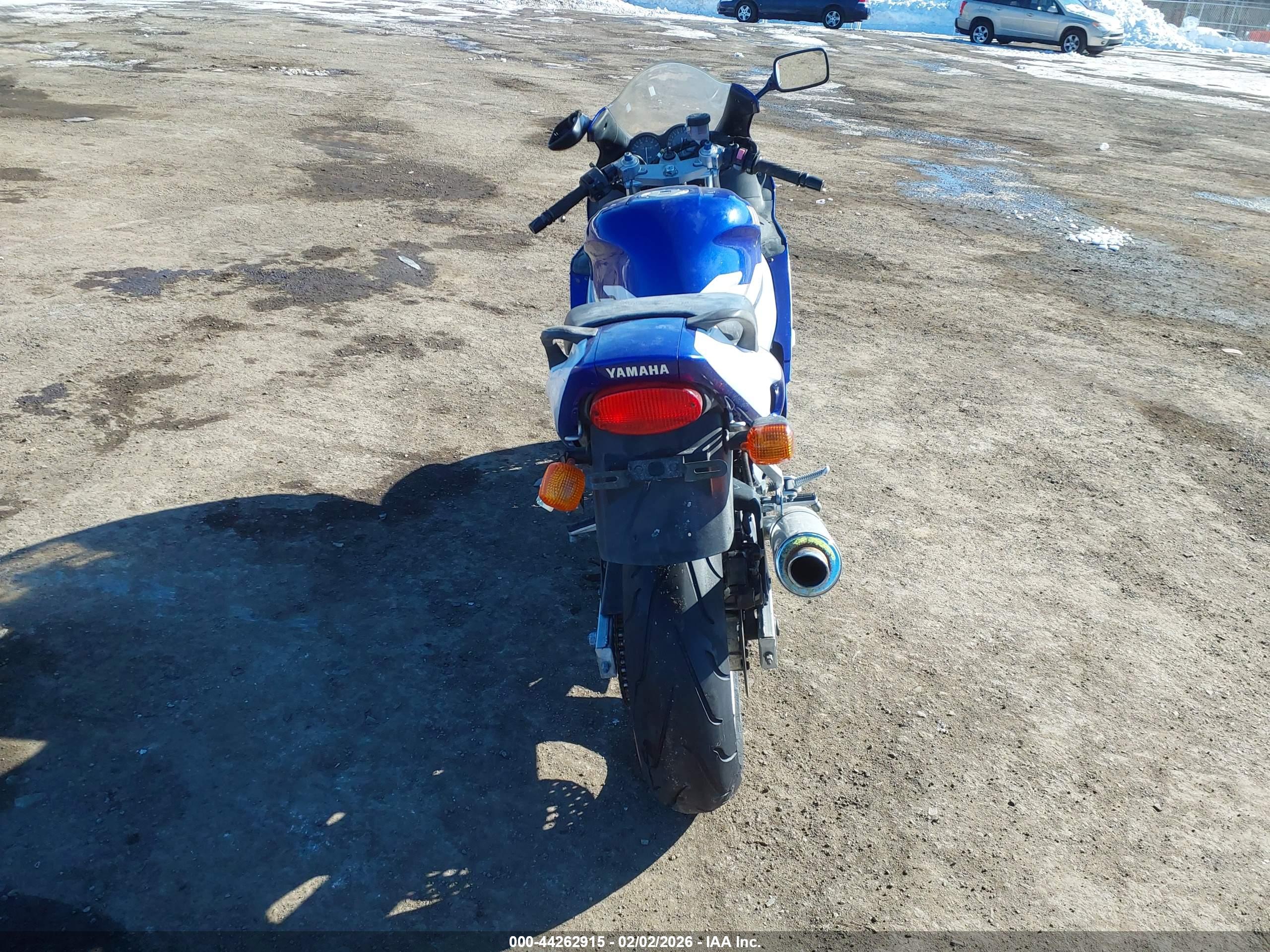 YAMAHA YZF600 image 6