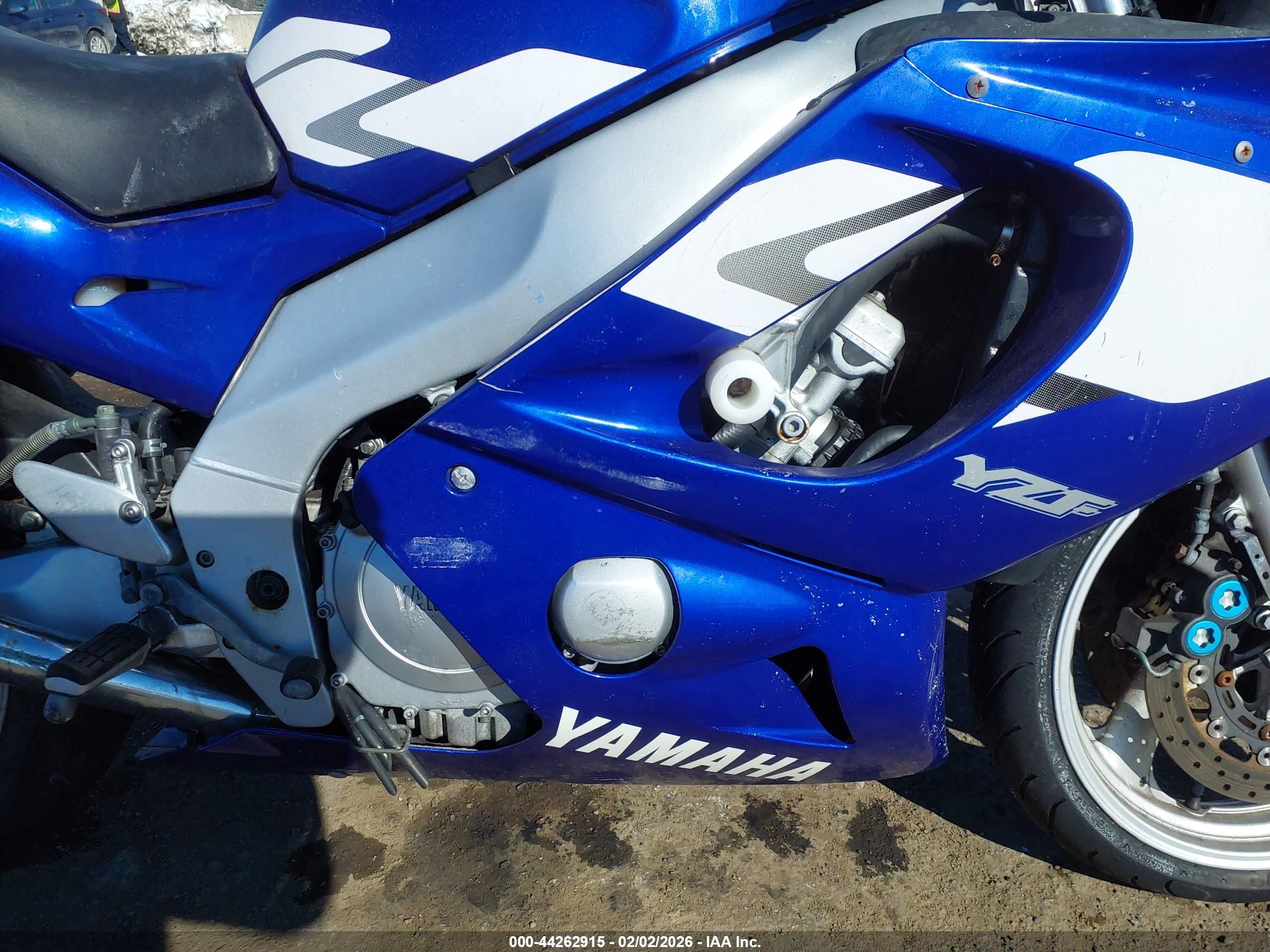 YAMAHA YZF600 image 8