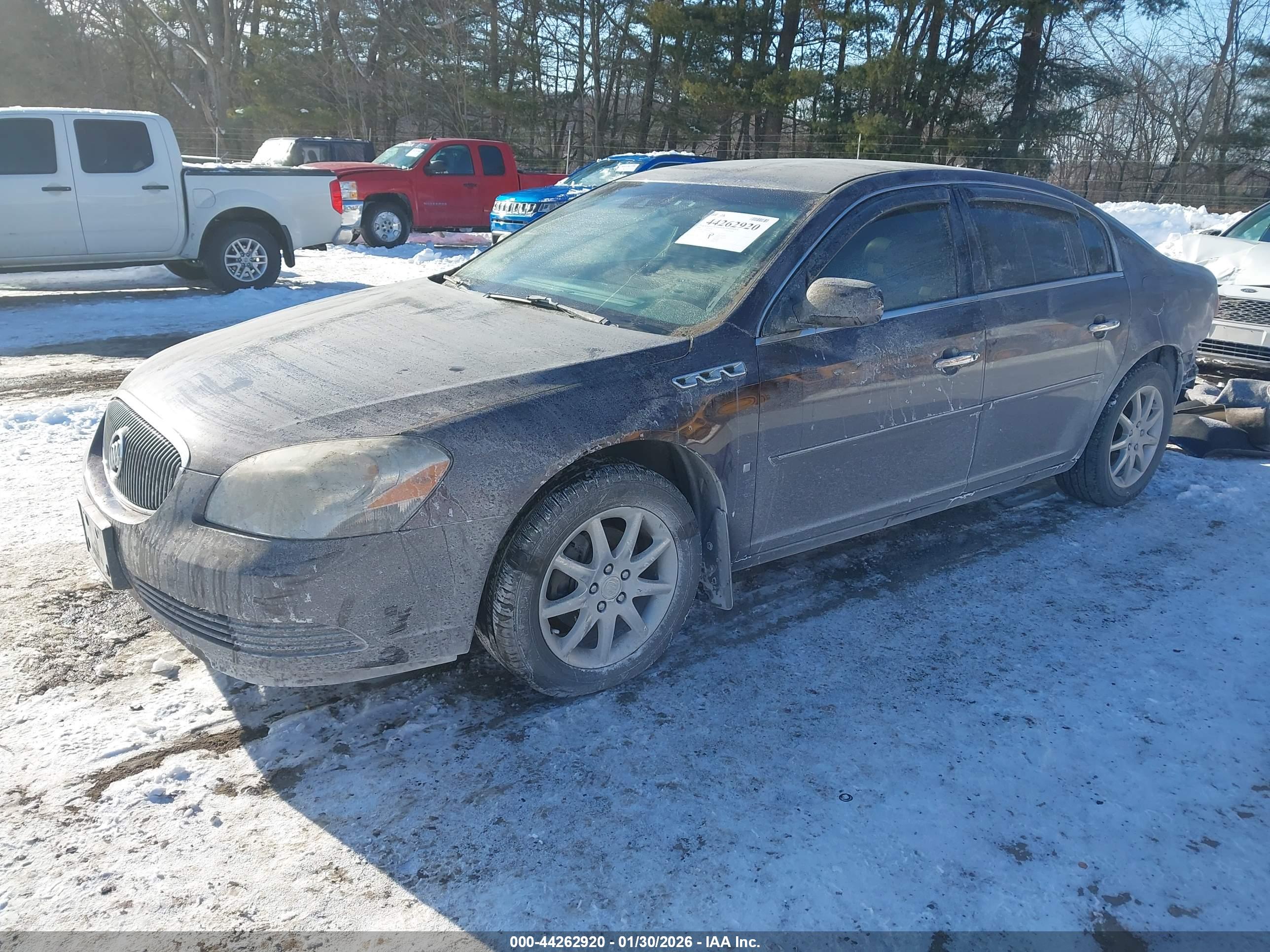 BUICK LUCERNE image 2