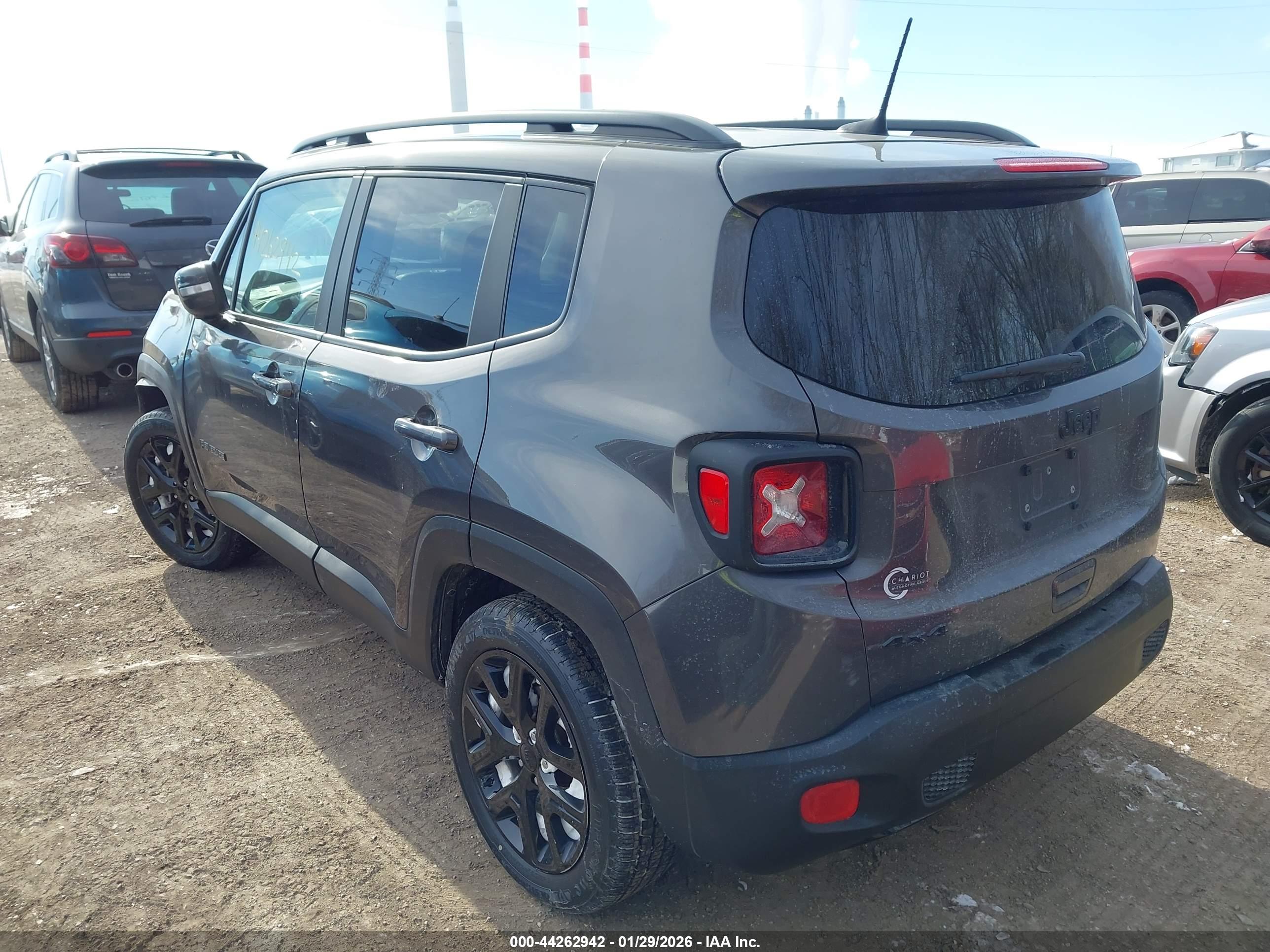 JEEP RENEGADE image 3