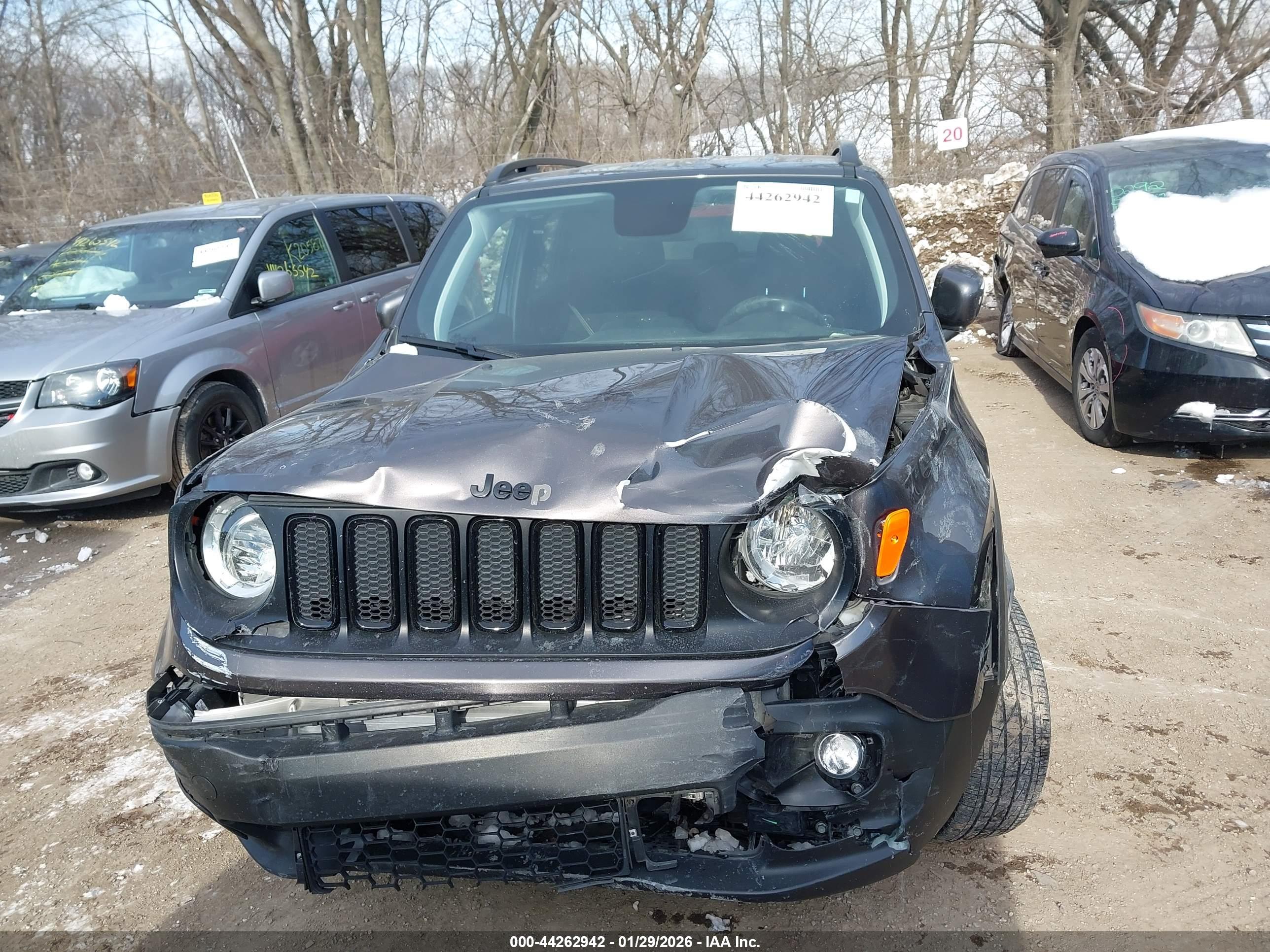 JEEP RENEGADE image 6