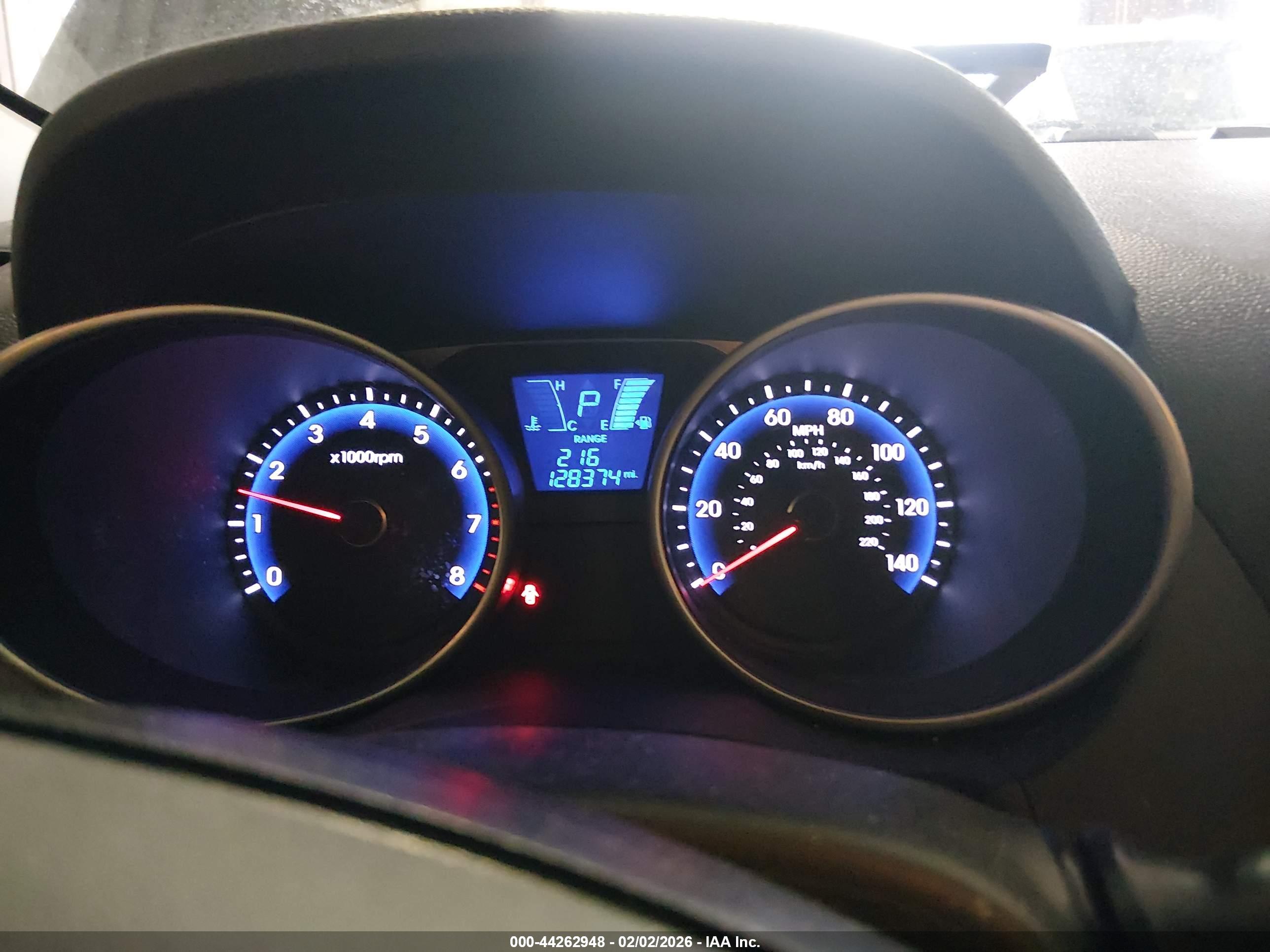 HYUNDAI TUCSON image 7