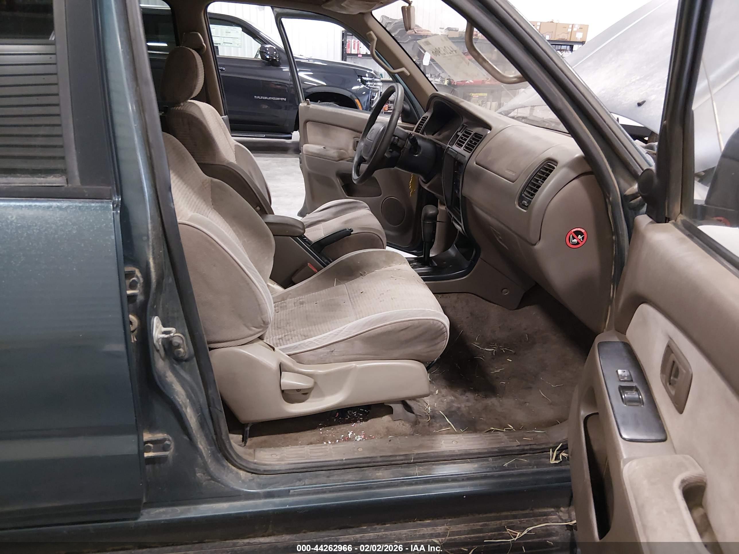 TOYOTA 4RUNNER image 5