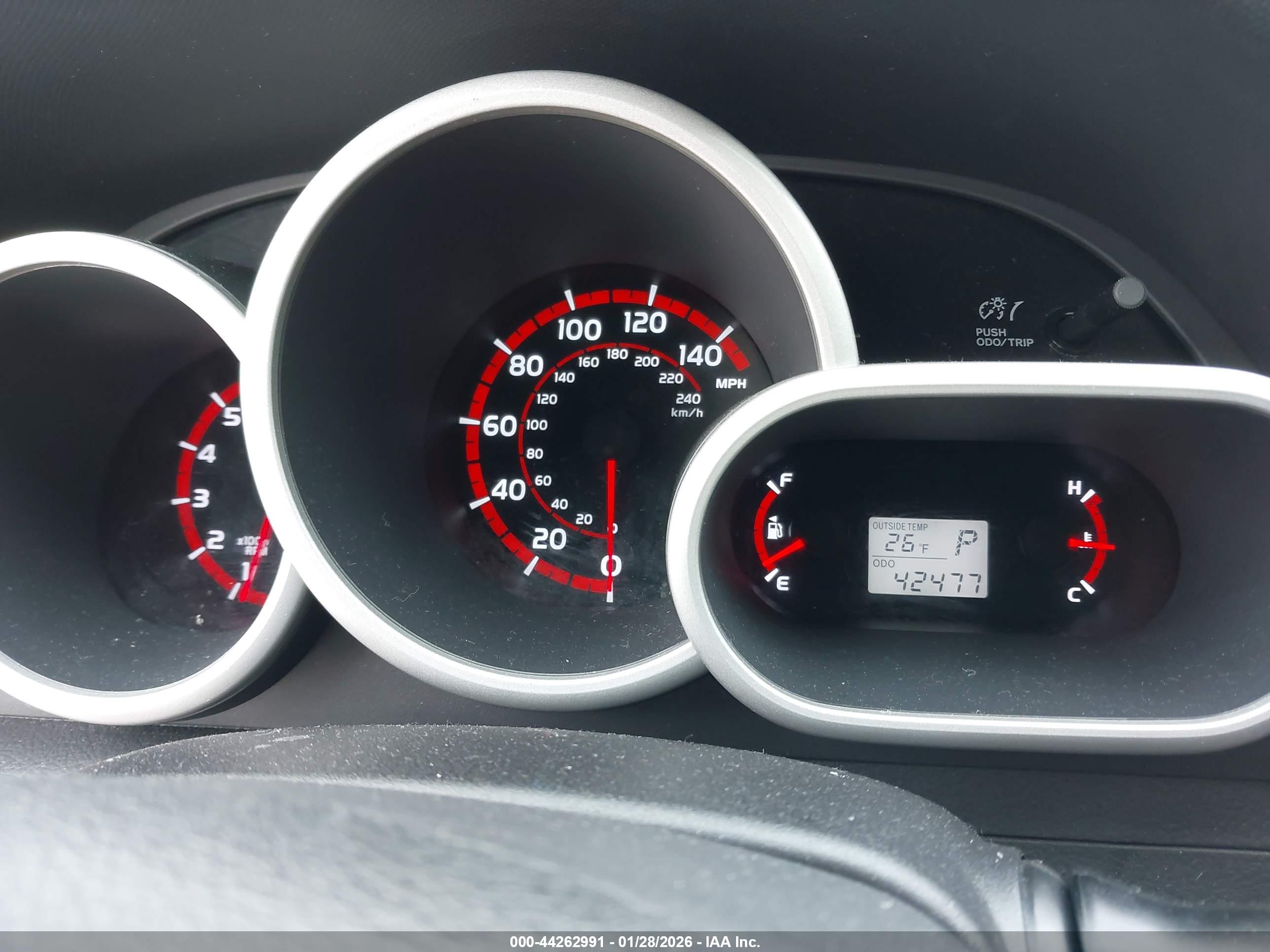 TOYOTA MATRIX image 7