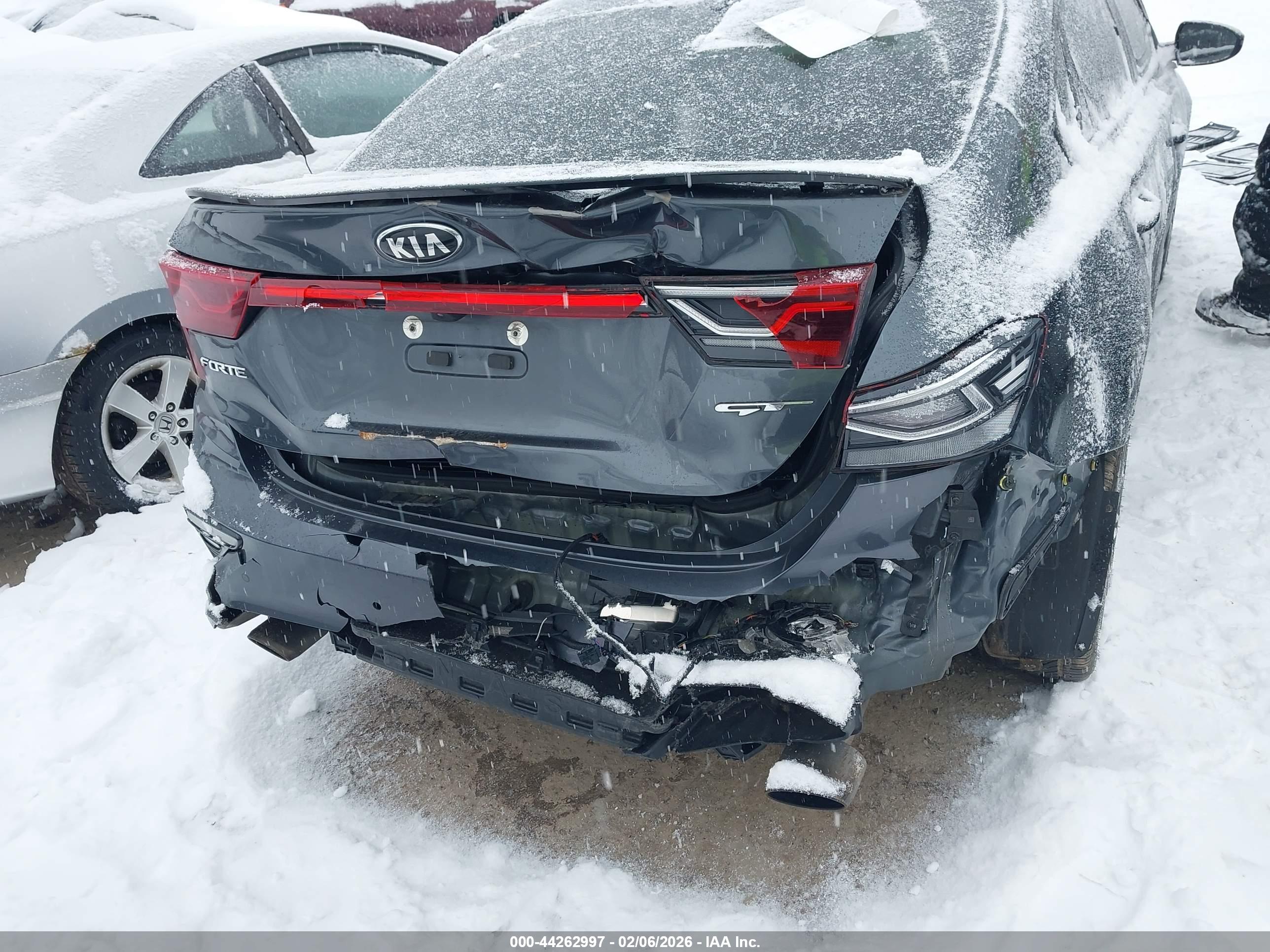 KIA FORTE image 6