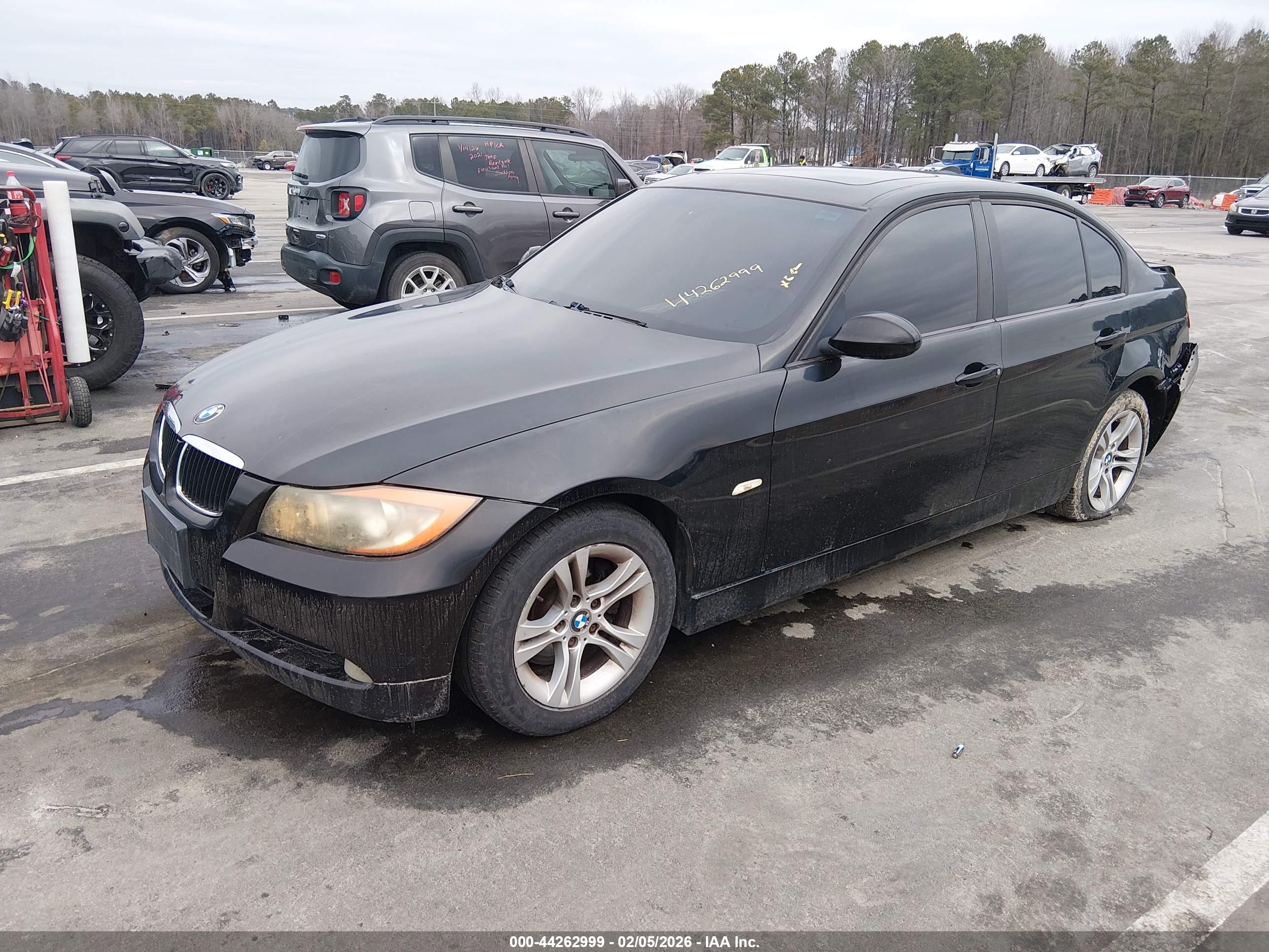 BMW 328I image 2