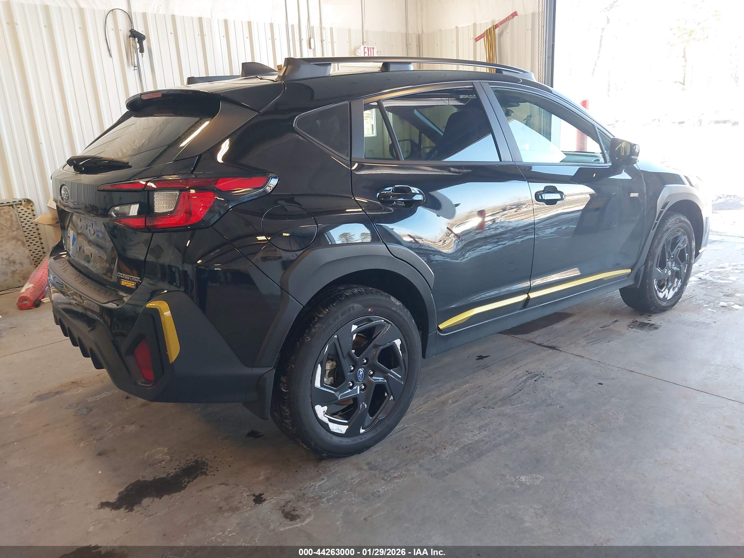 SUBARU CROSSTREK image 4