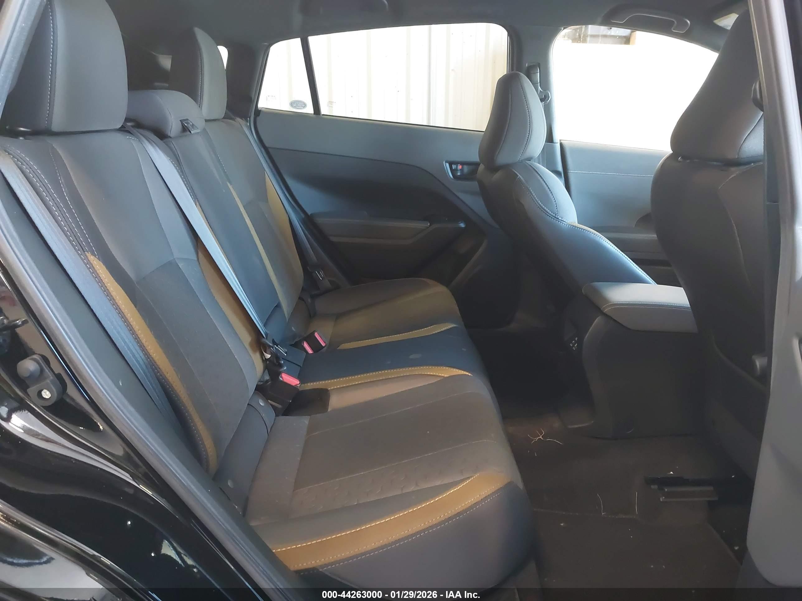 SUBARU CROSSTREK image 8