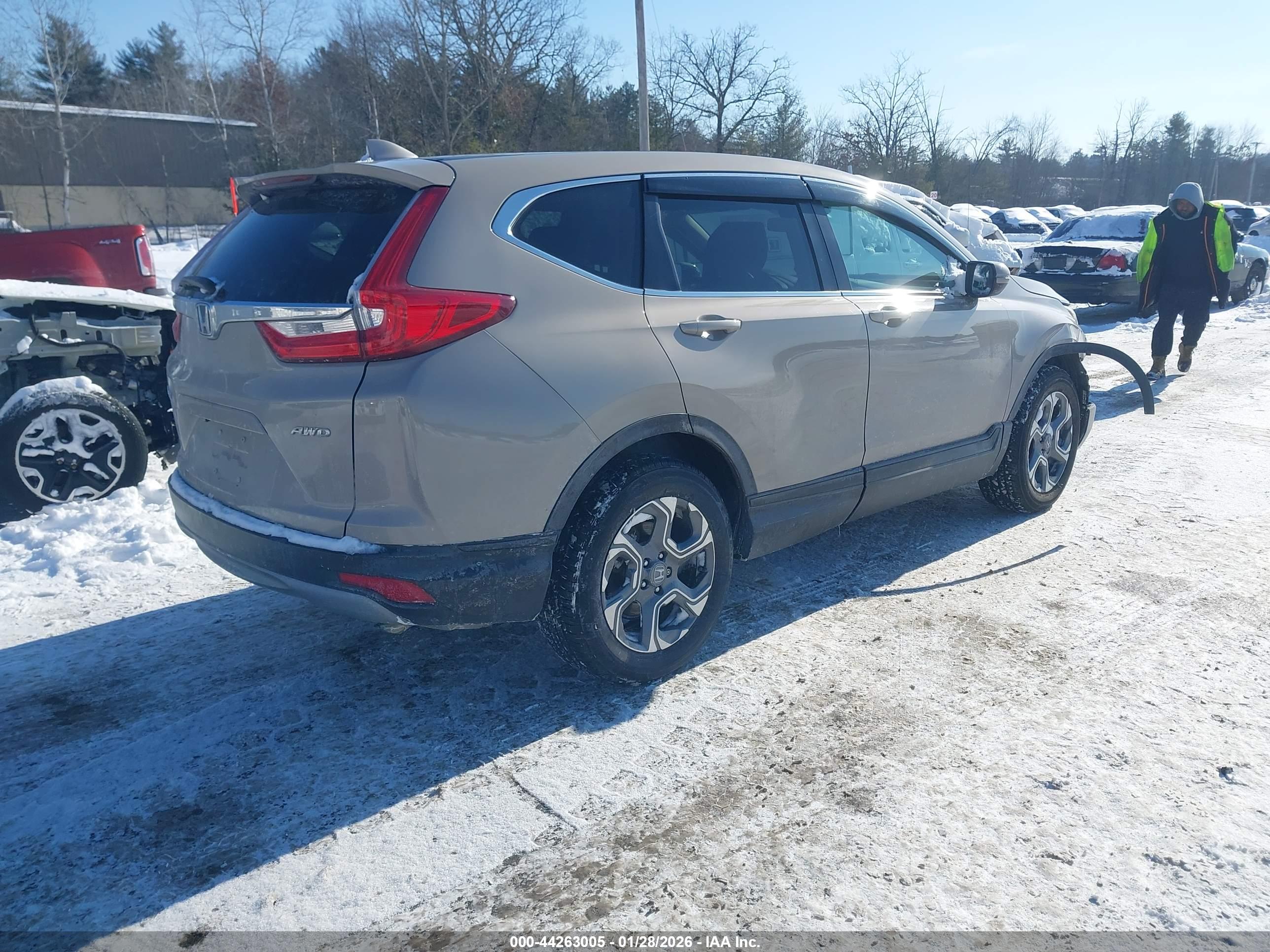 HONDA CR-V image 4