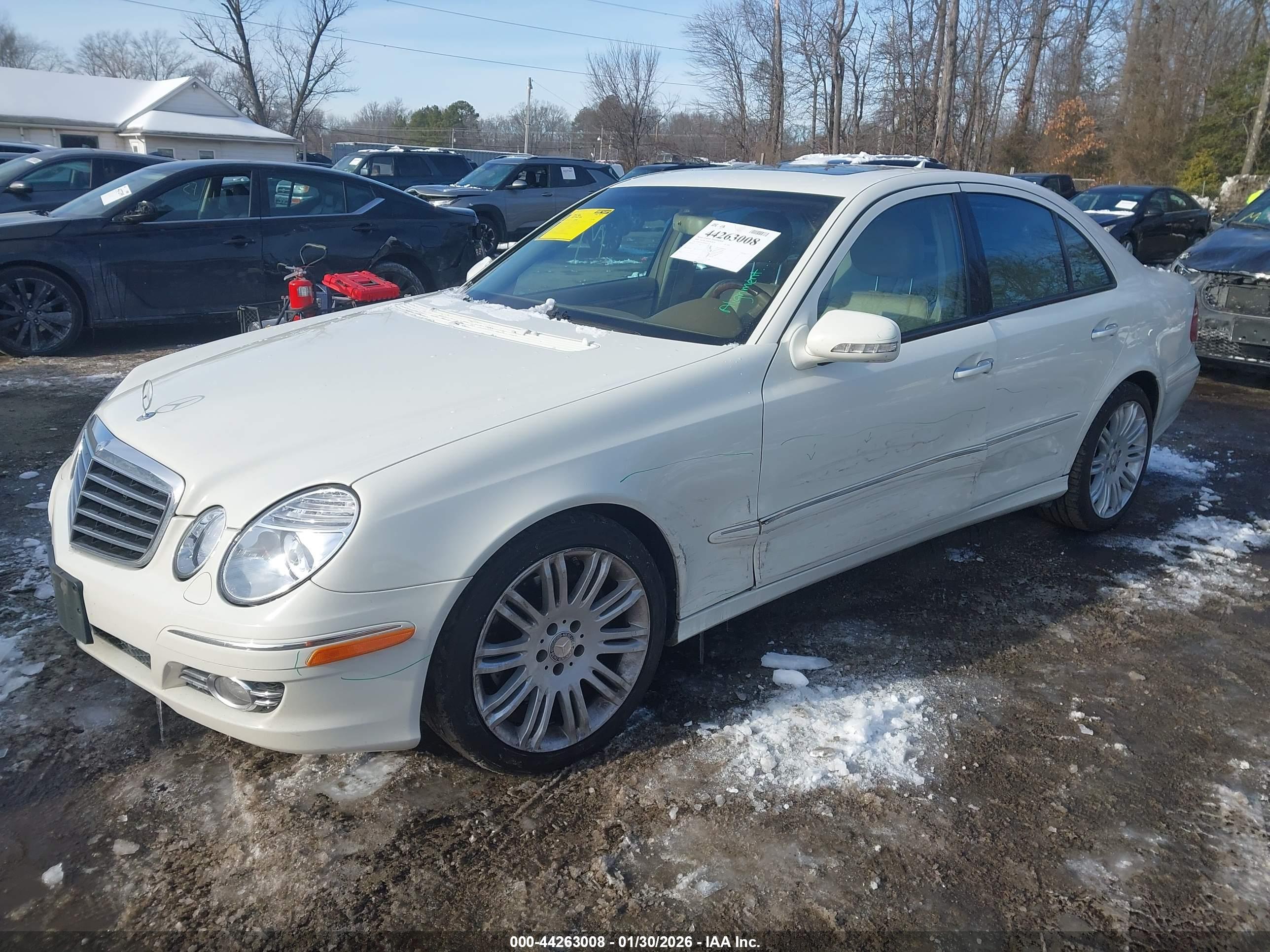 MERCEDES-BENZ E image 6