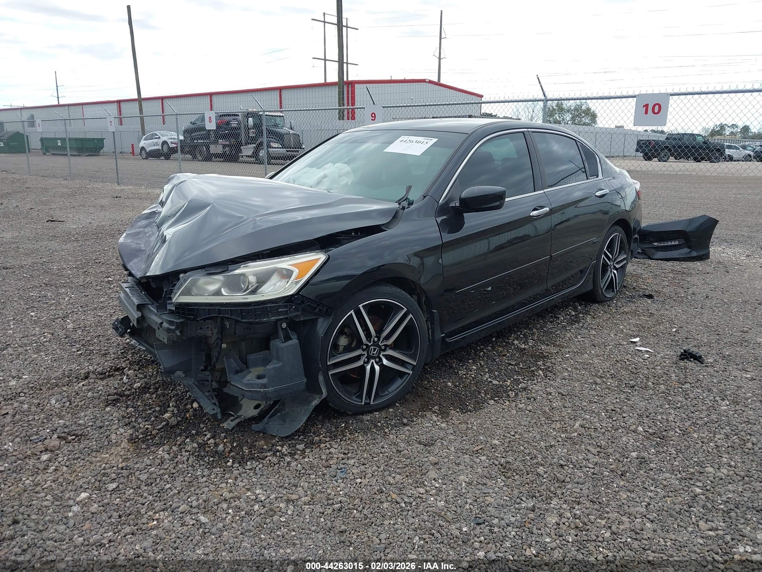 HONDA ACCORD image 2