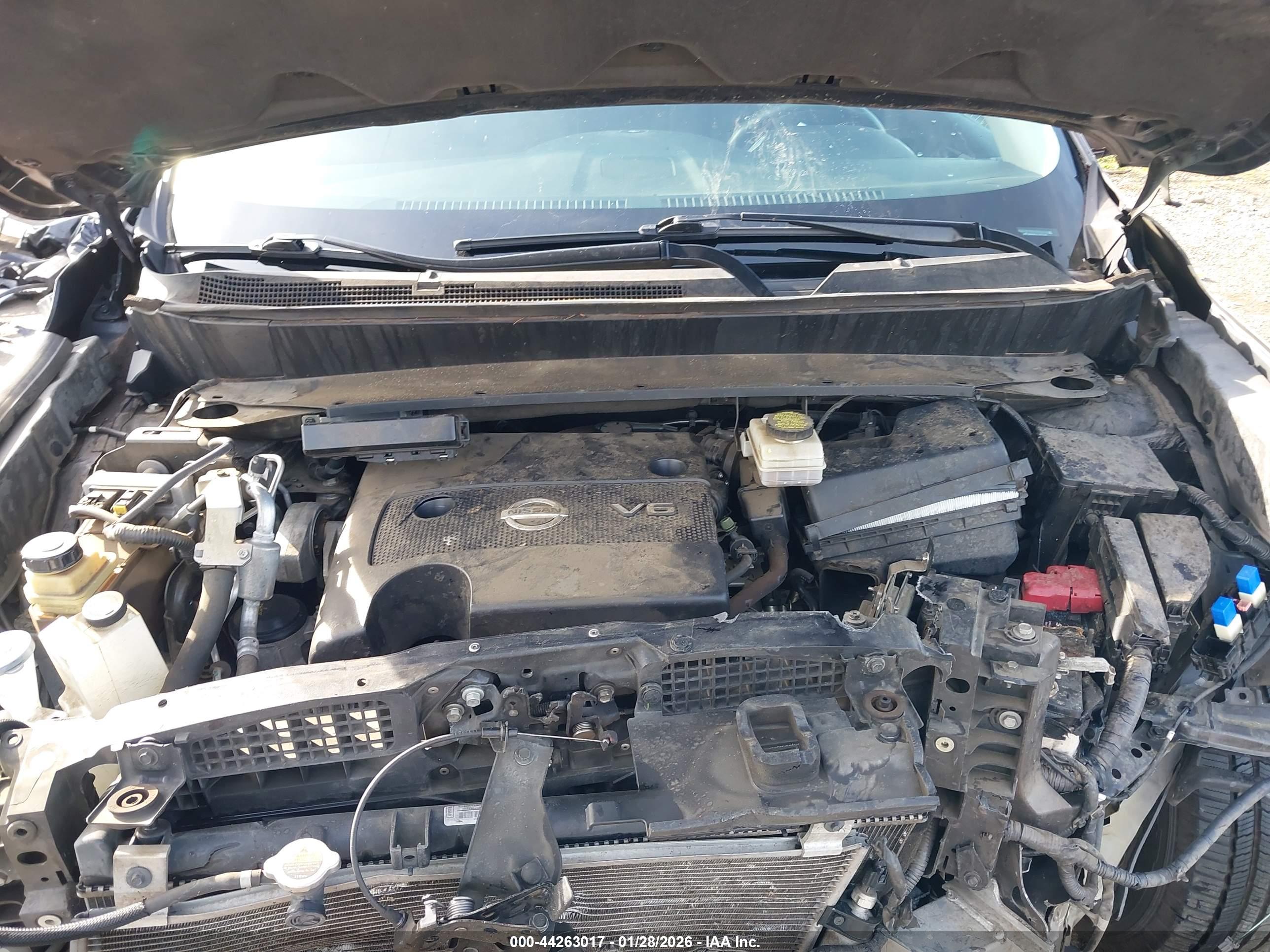 NISSAN PATHFINDER image 10