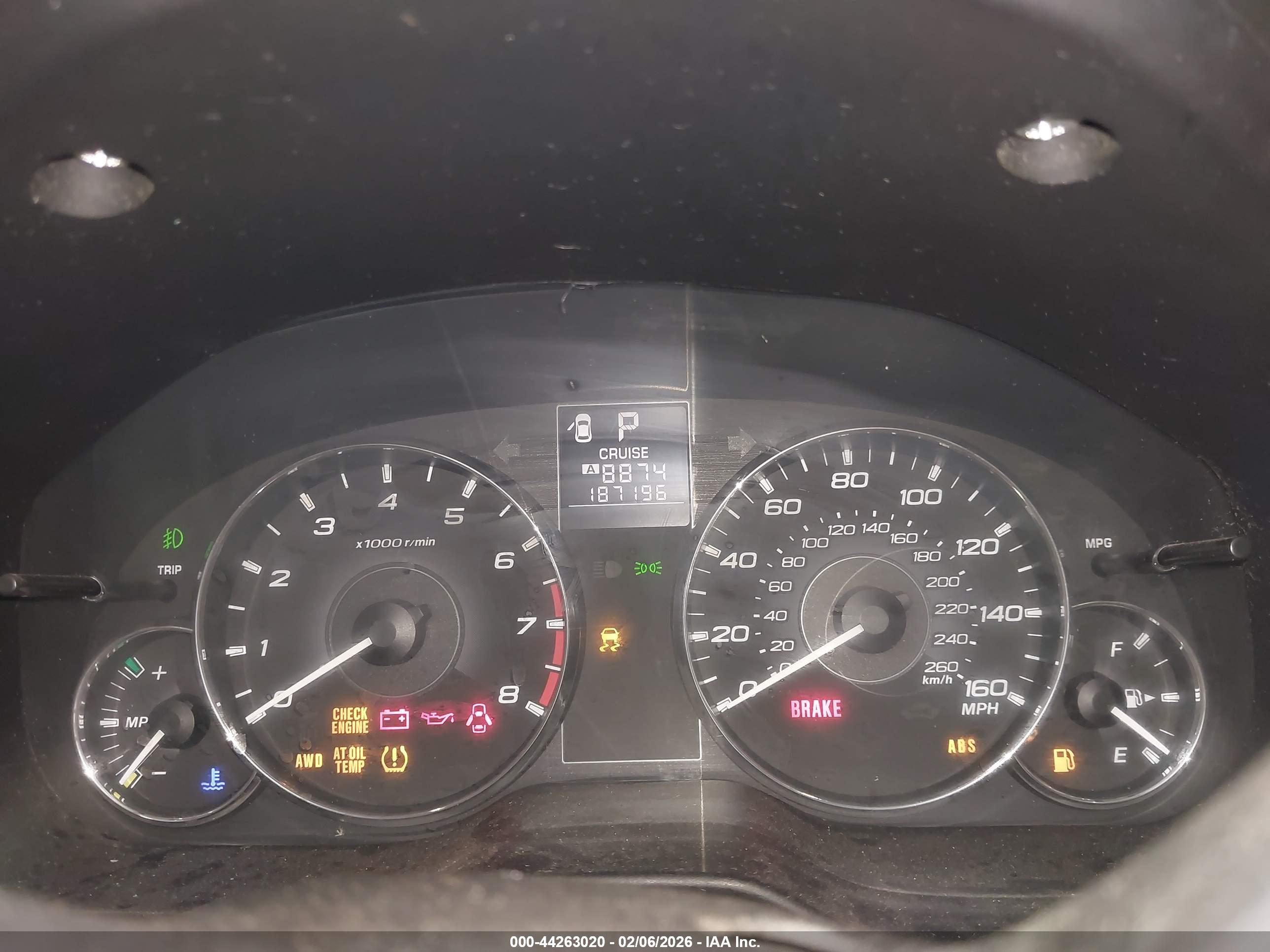 SUBARU OUTBACK image 7