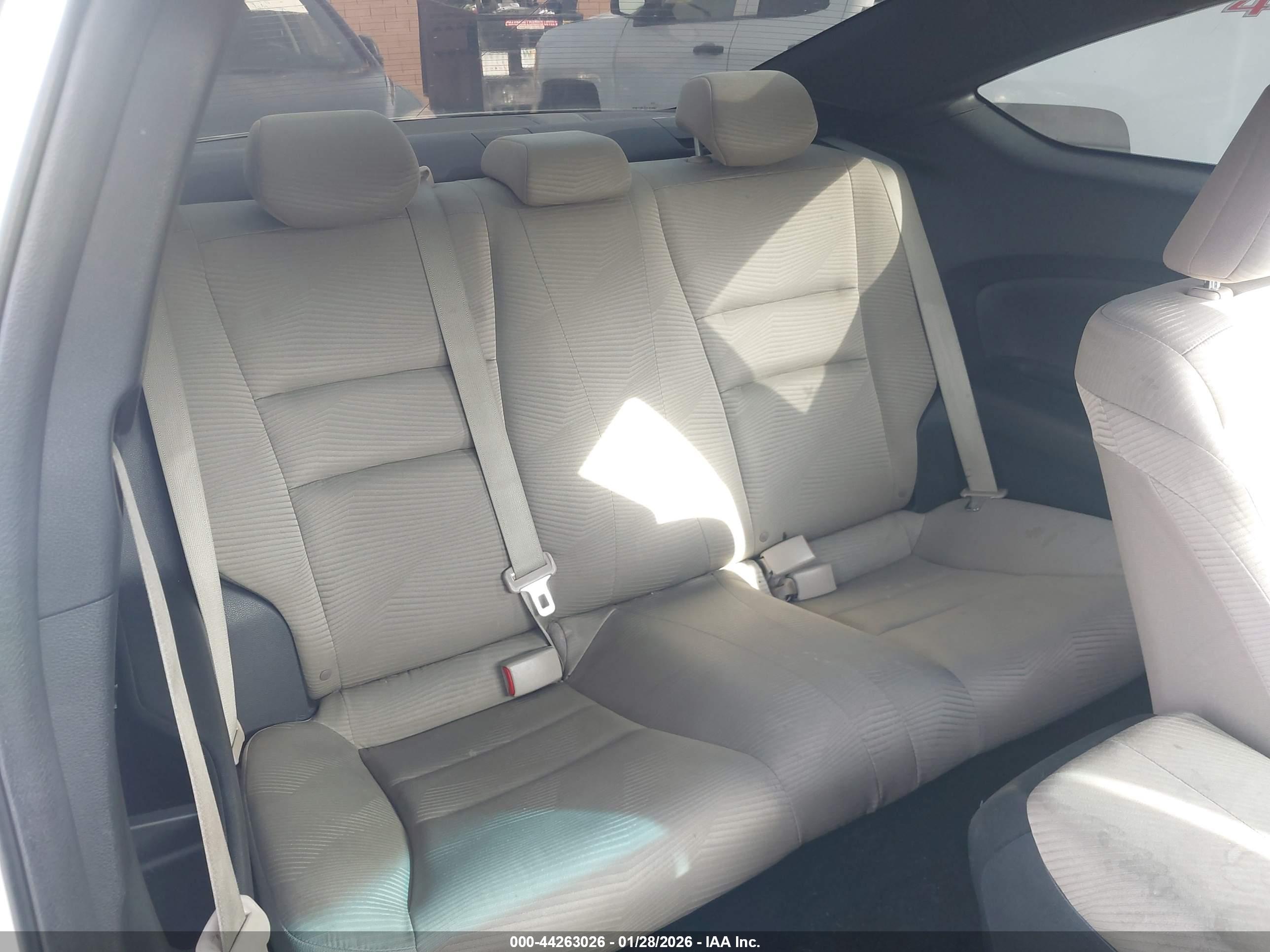 HONDA ACCORD image 8
