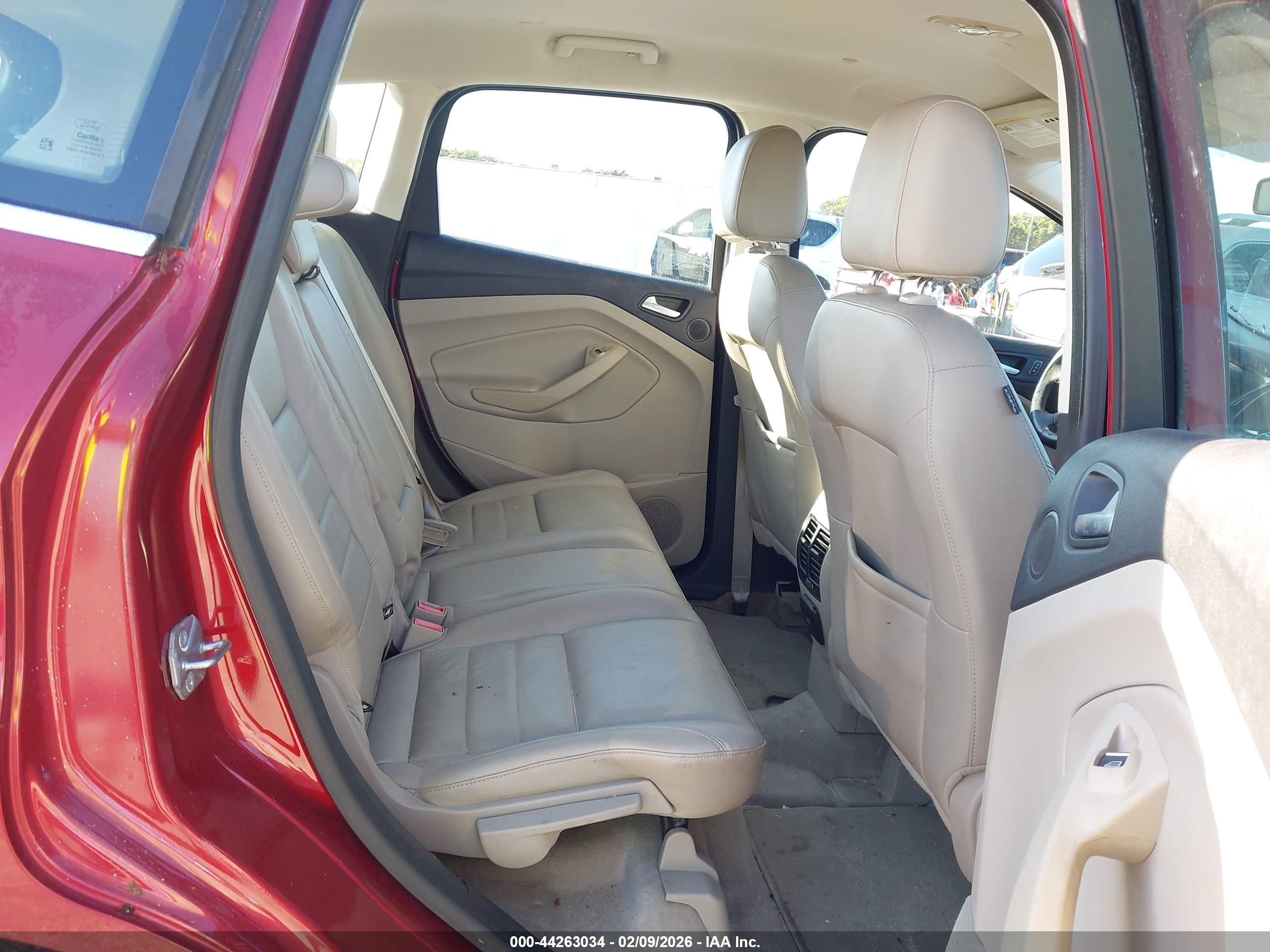 FORD C-MAX image 8