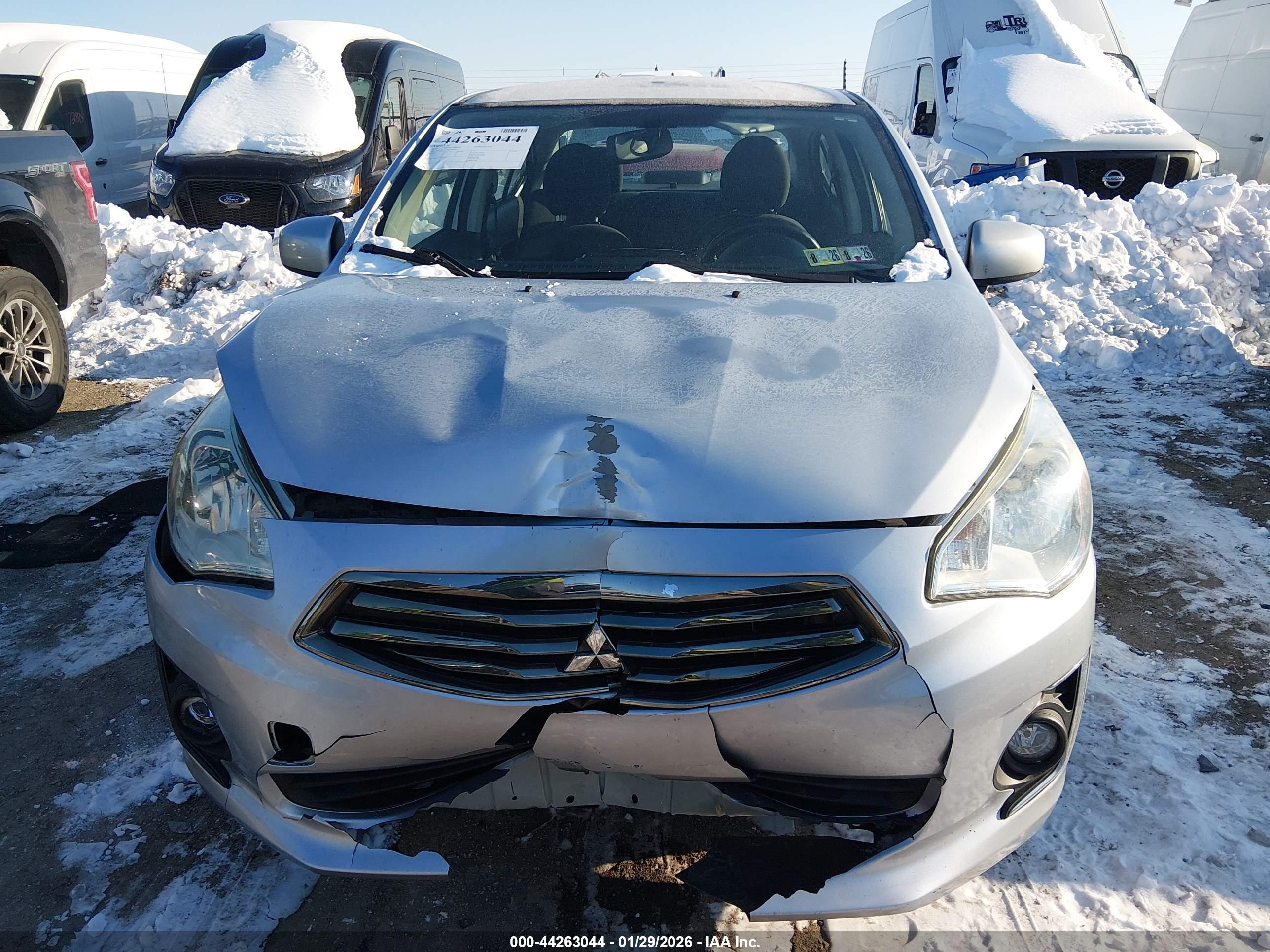 MITSUBISHI MIRAGE image 6