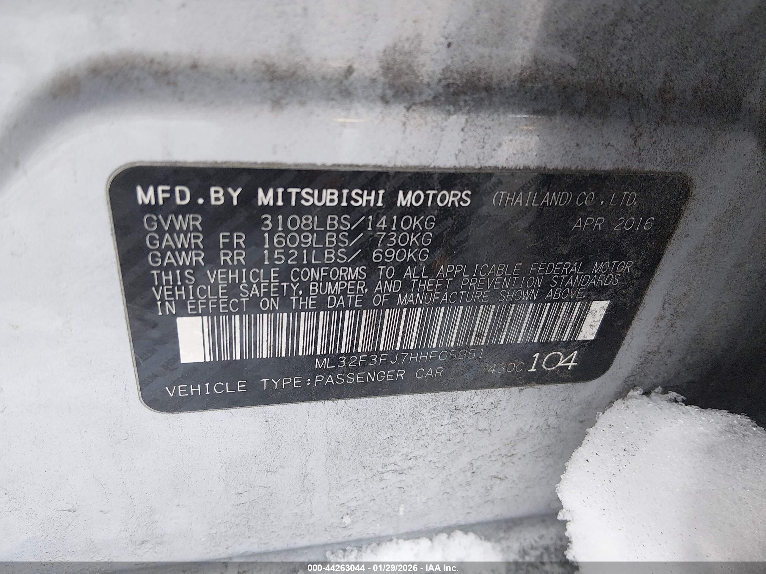 MITSUBISHI MIRAGE image 9