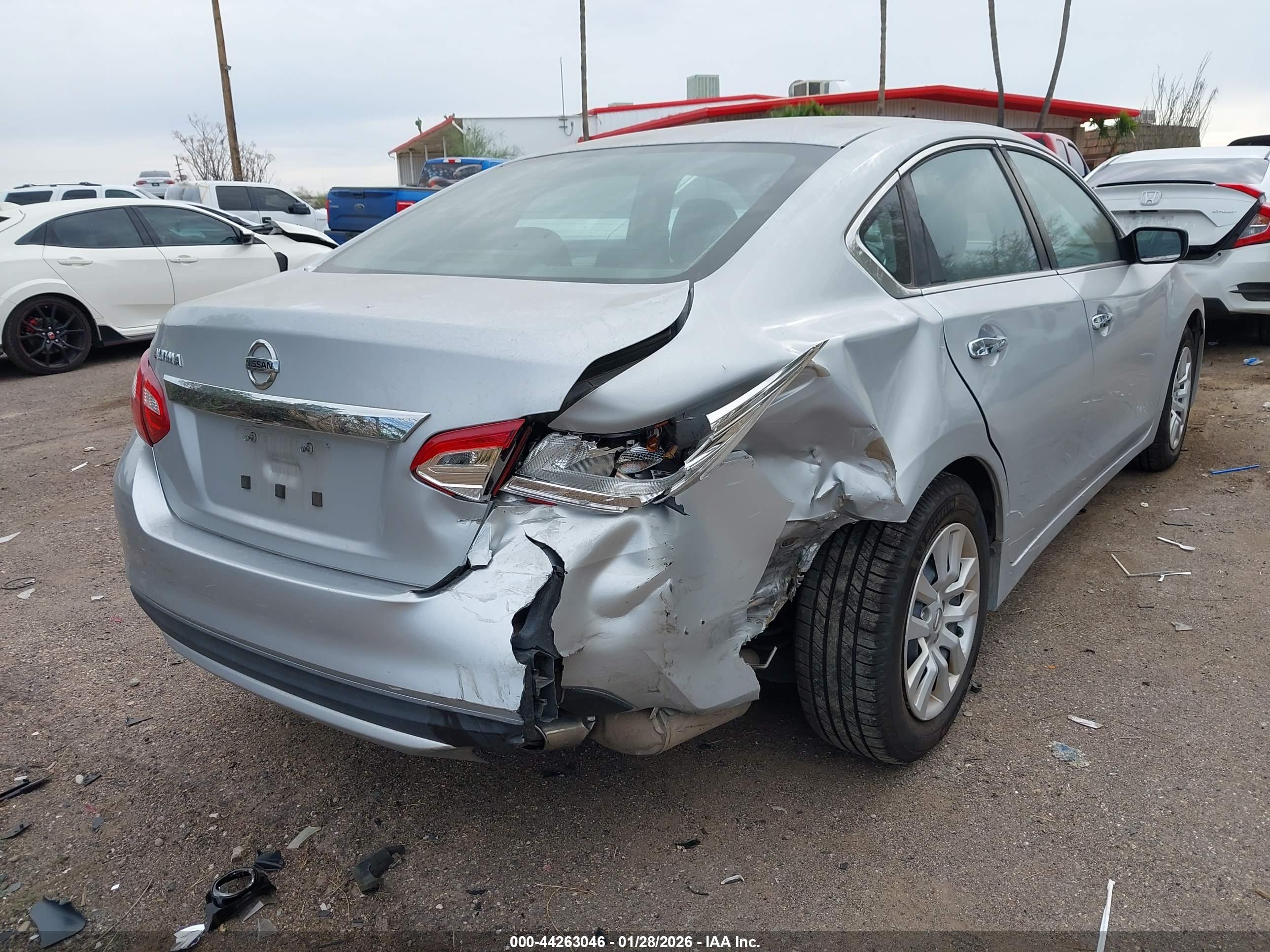 NISSAN ALTIMA image 6