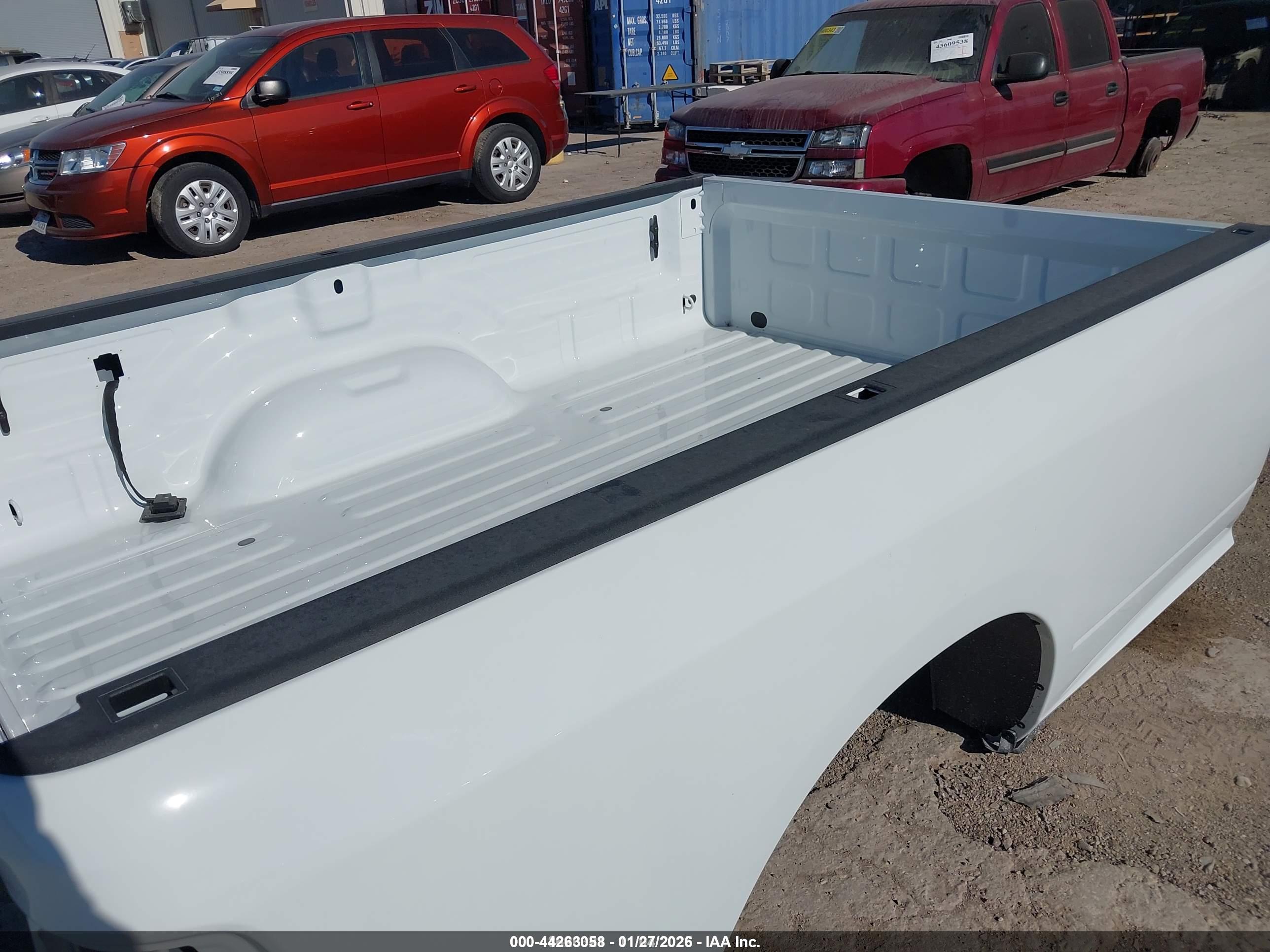 DODGE RAM image 8