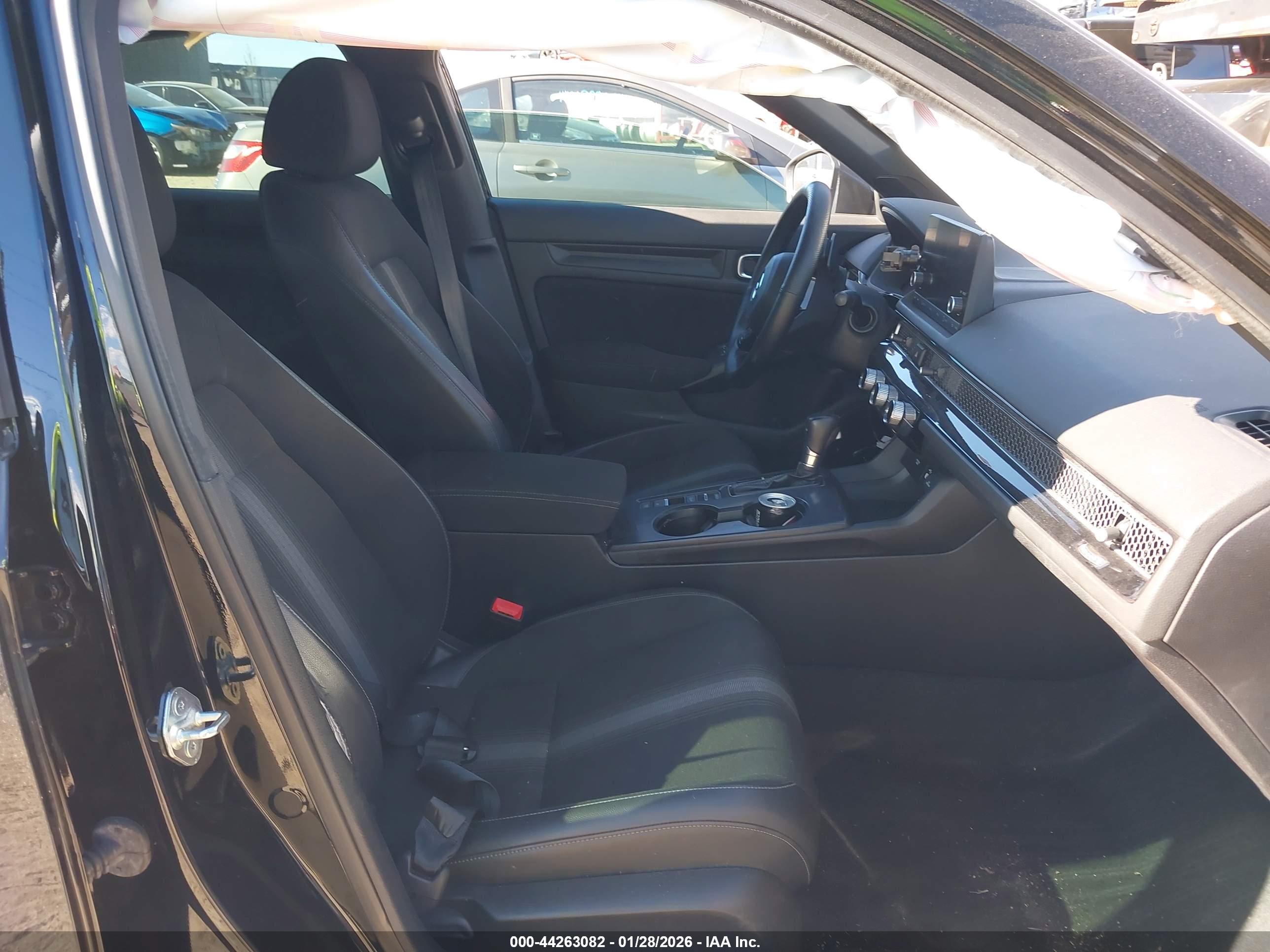 HONDA CIVIC image 5