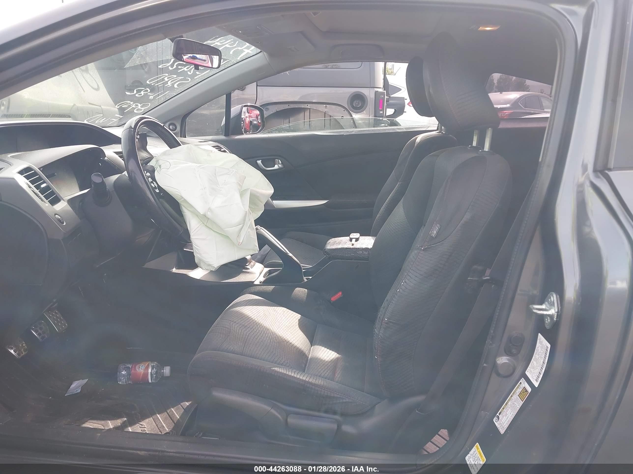 HONDA CIVIC image 5