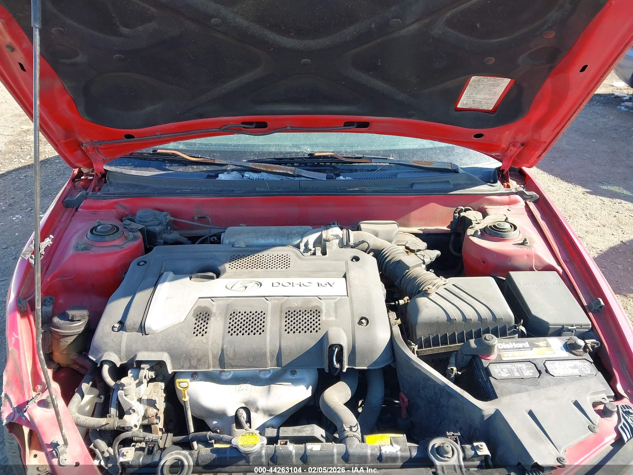HYUNDAI ELANTRA image 10