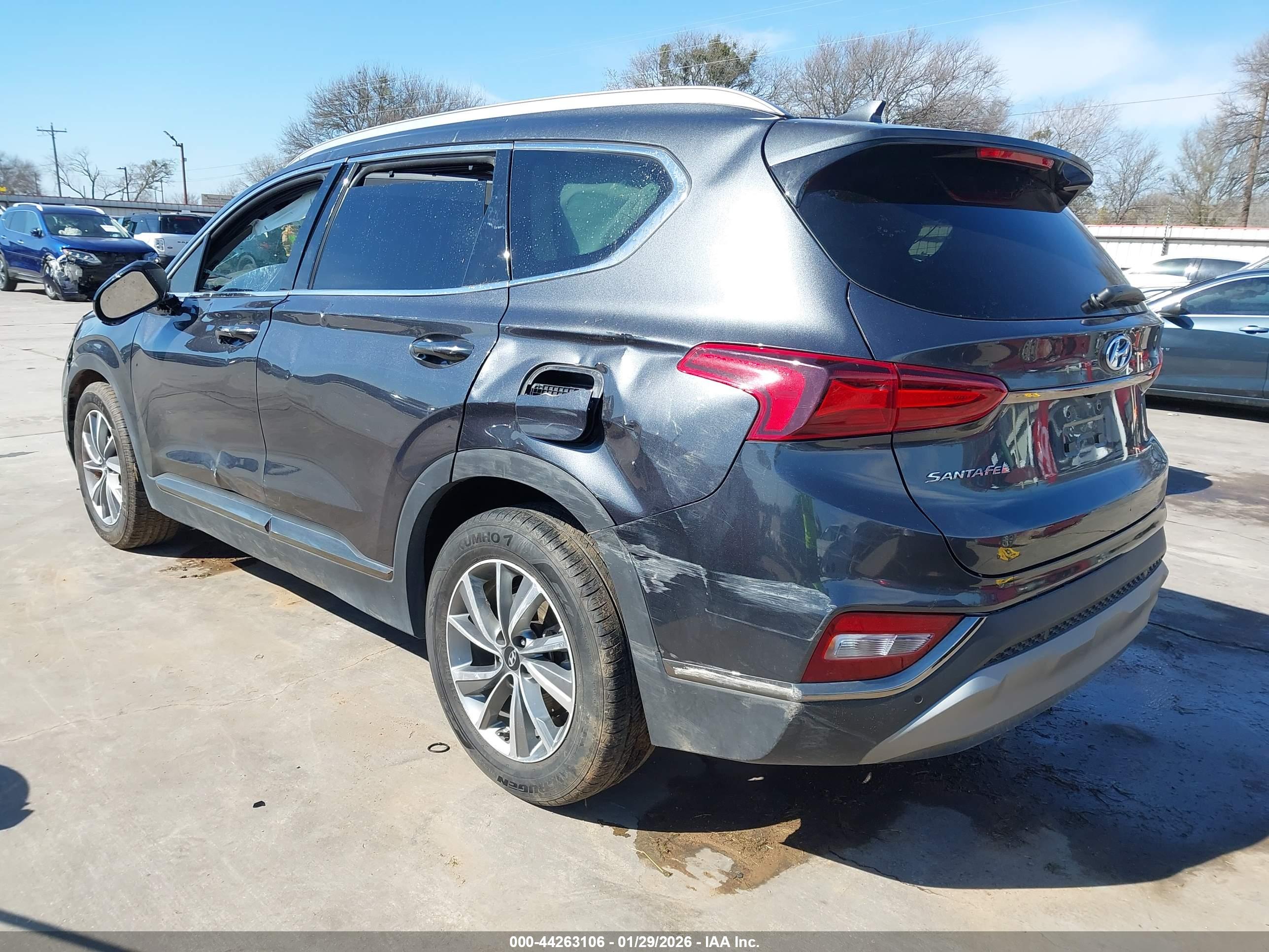 HYUNDAI SANTA image 3