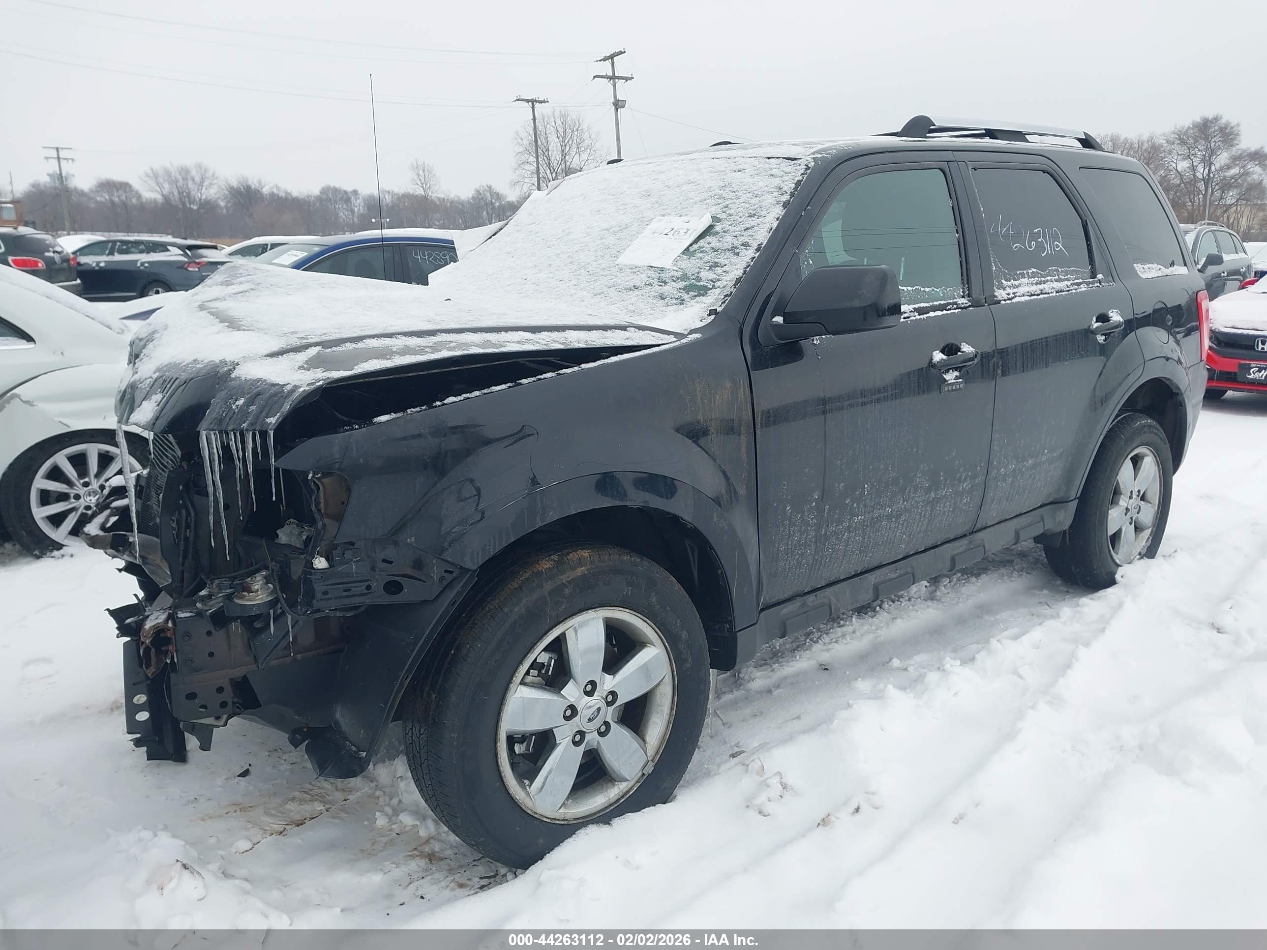 FORD ESCAPE image 2