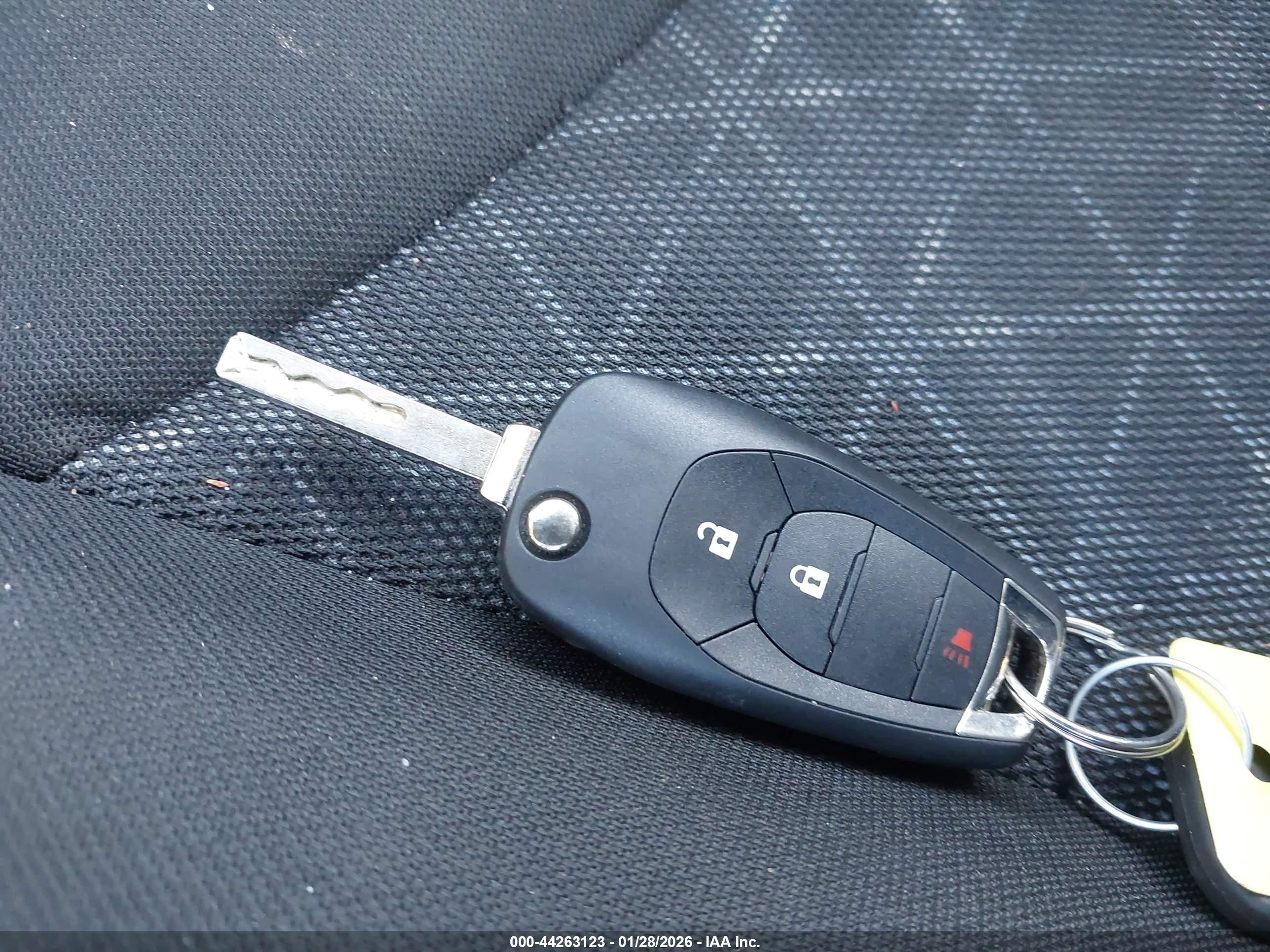 CHEVROLET SPARK image 11