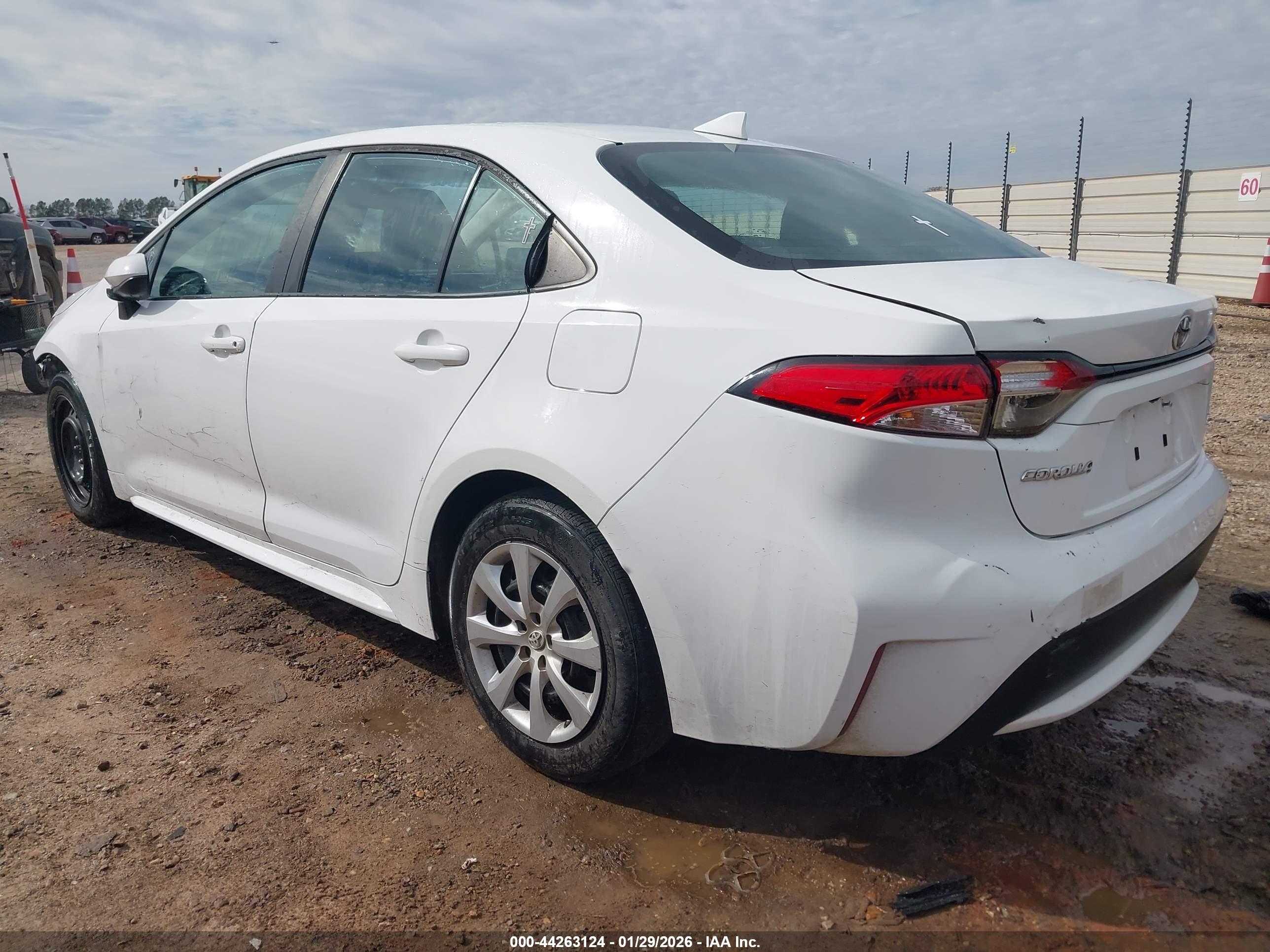 TOYOTA COROLLA image 3
