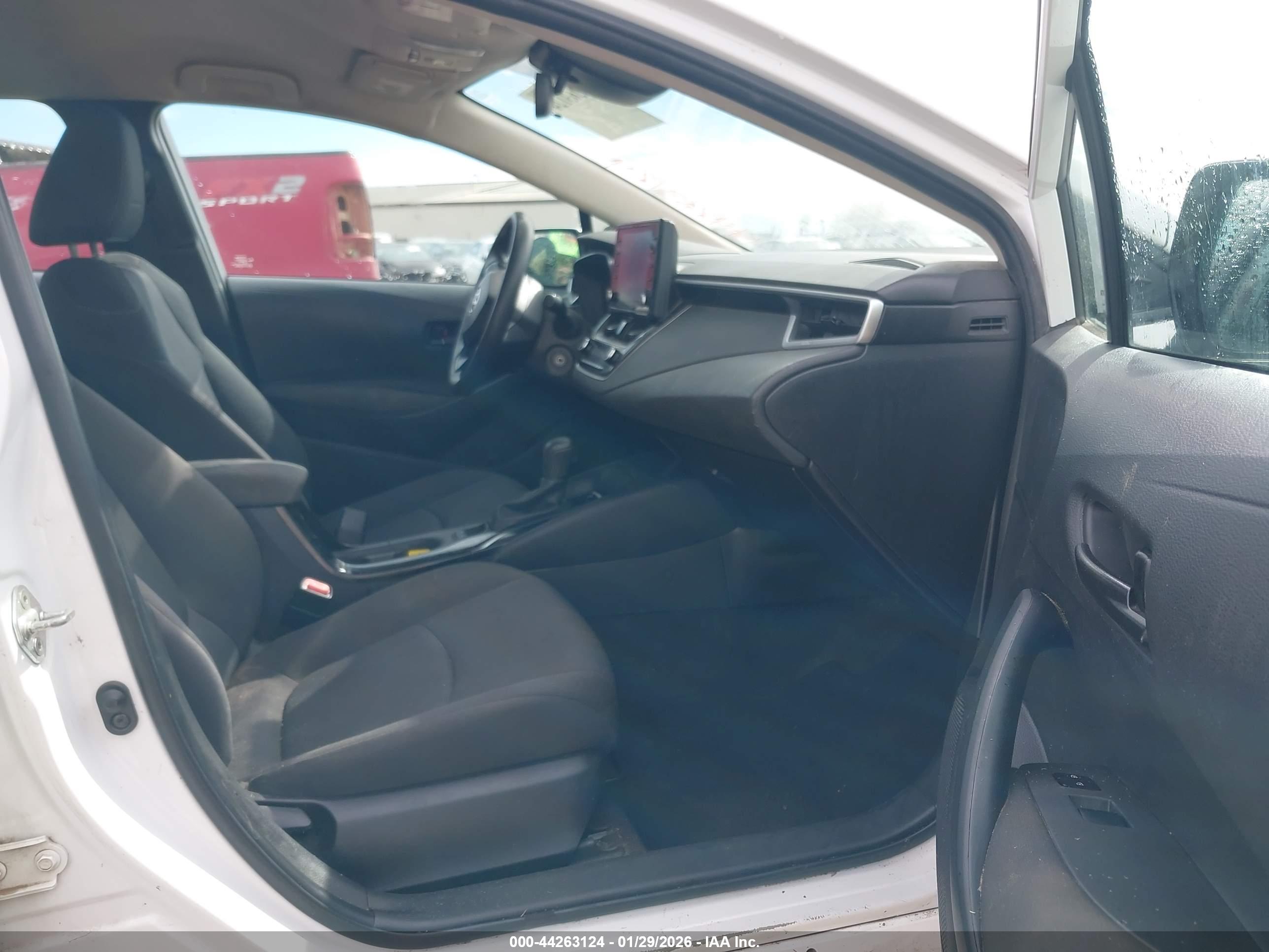 TOYOTA COROLLA image 5